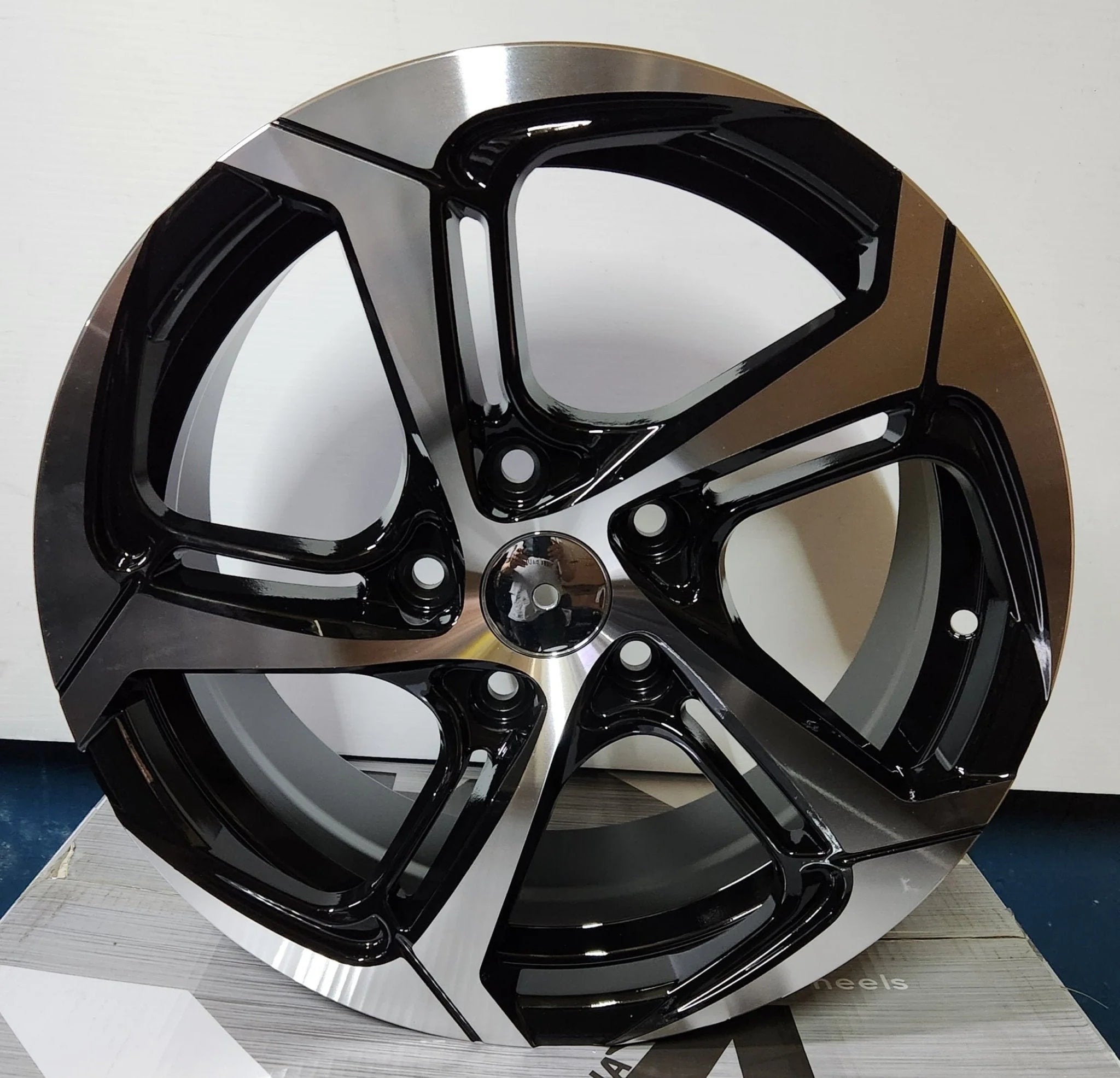 HD FOOBOO FBX002- 15x6.5 5x114.3 BMF