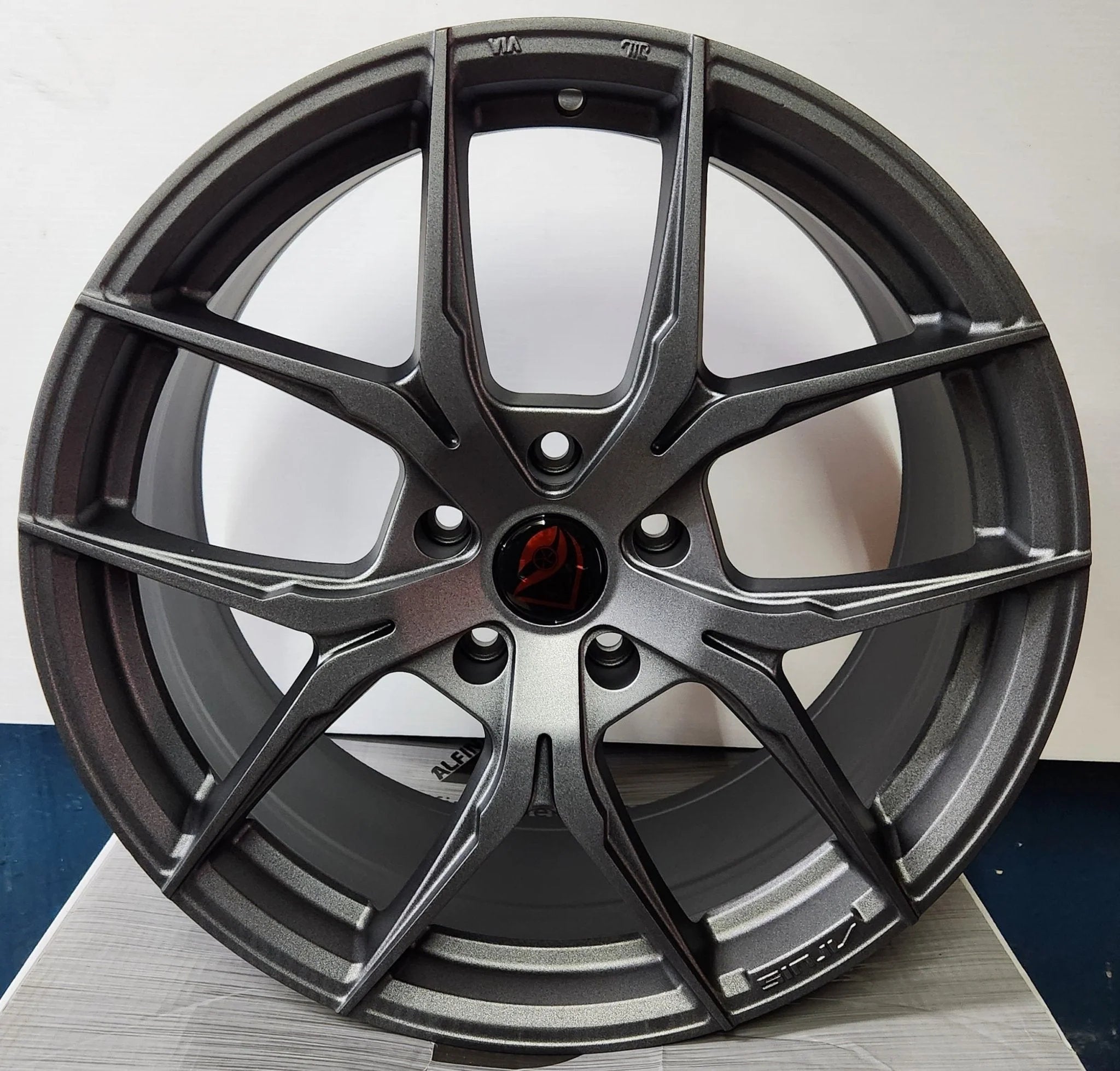 AF02 19X8.5 5X120 MATT GRAPHITE