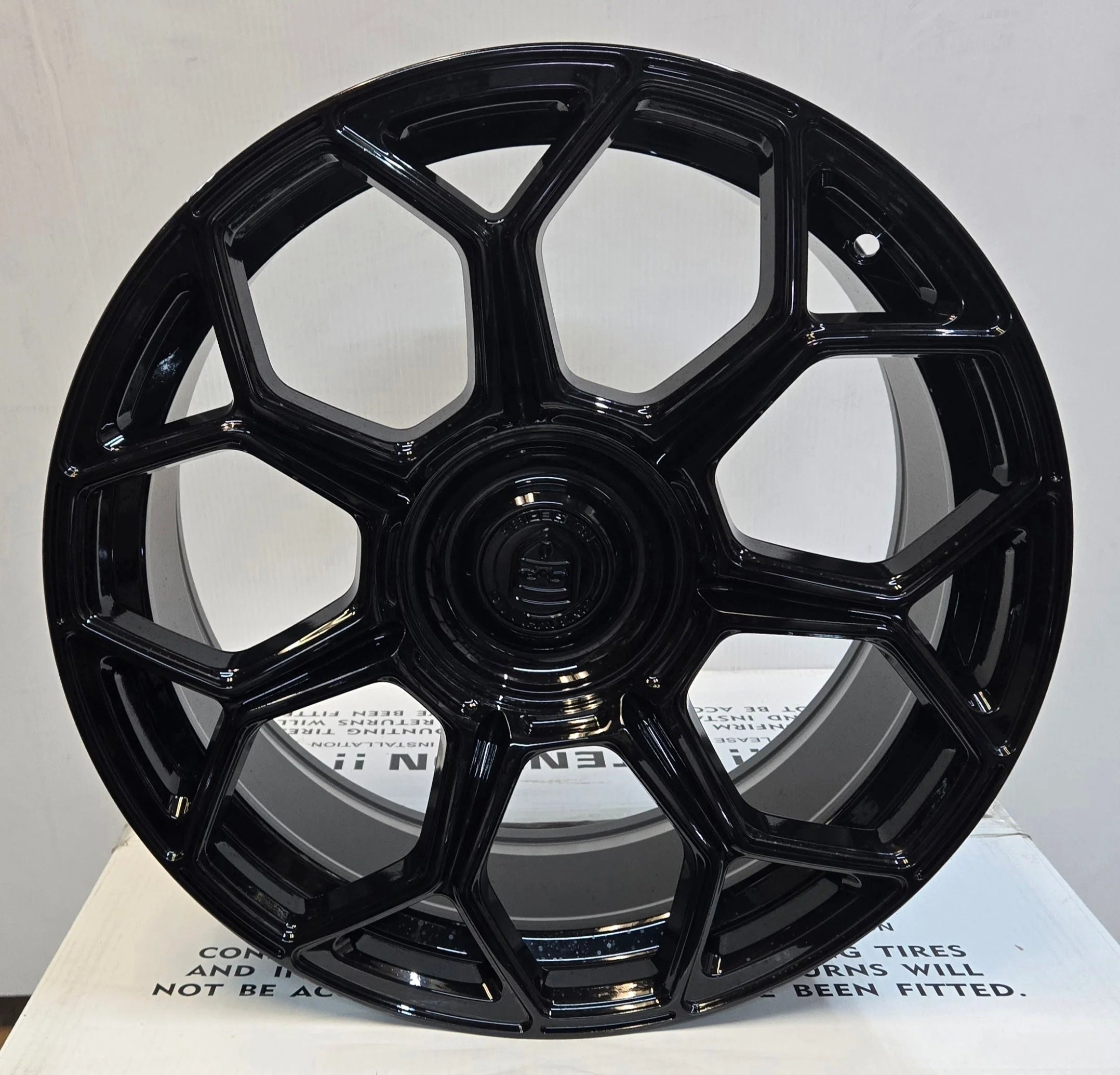 GWG NS6 18x8 5X112 5X114.3 GLOSS BLACK