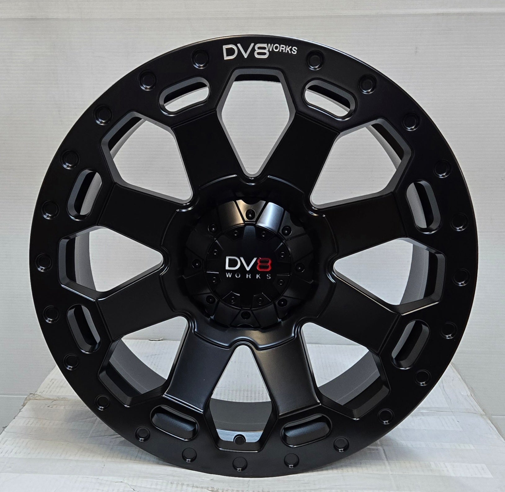 DV8CONCEP 20X9.0 6X114.3 SATIN BLACK CB66.1 ET25