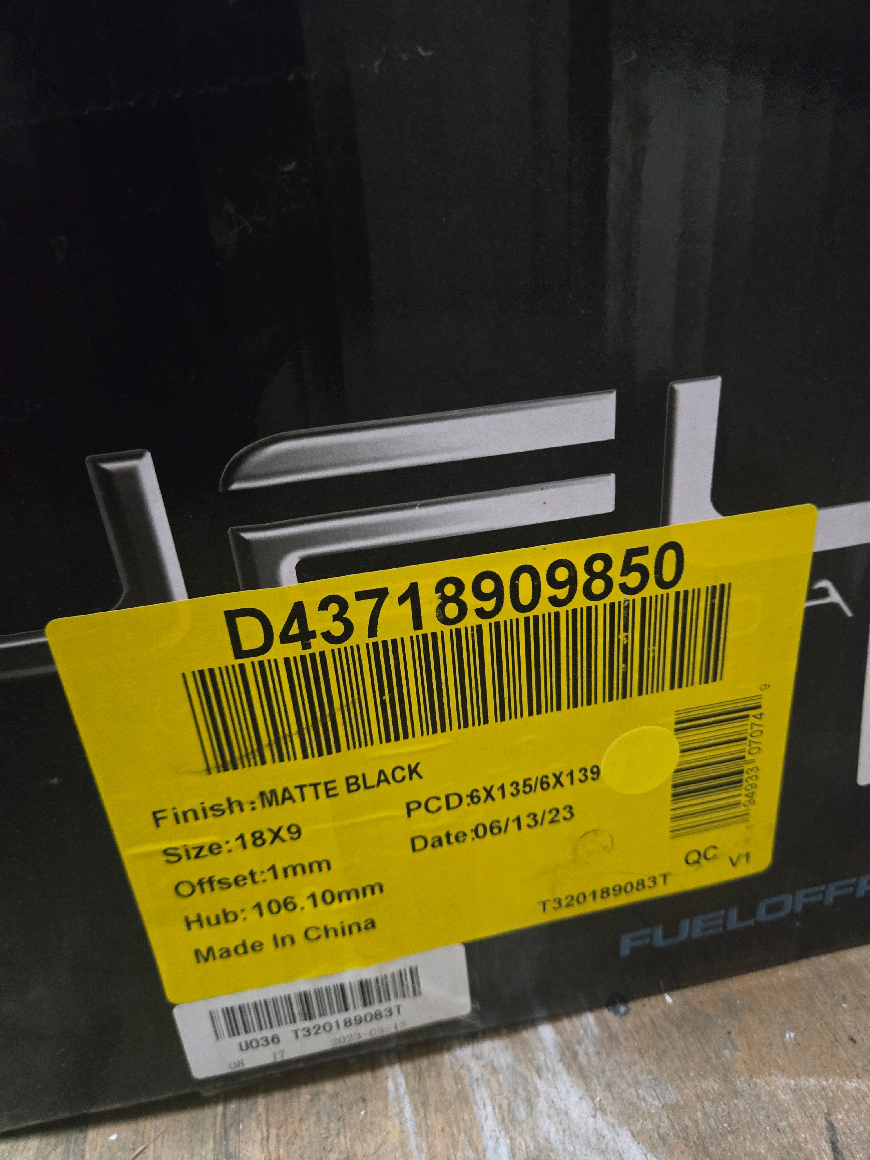 FUEL D437 18X9.0 6X139.7 6X135 MATTE BLACK CB106.10 ET 1MM