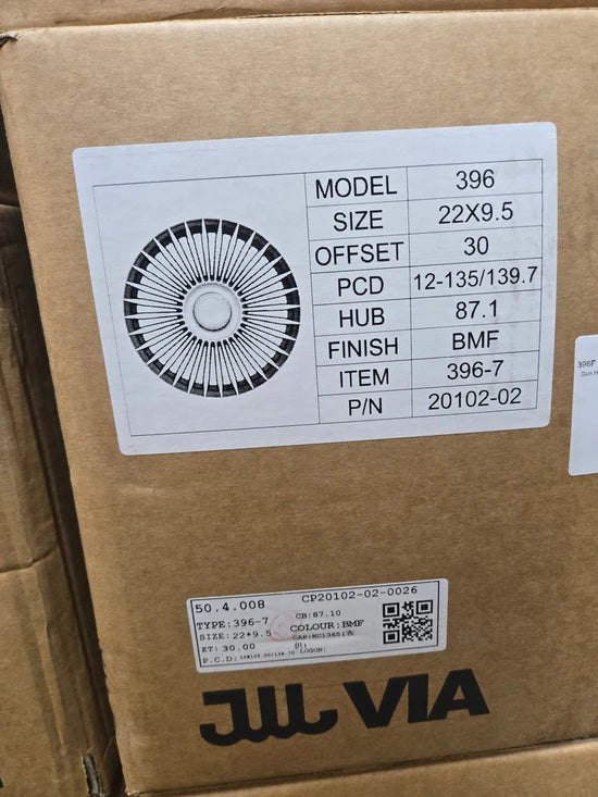 396F 22X9.5 6X135 6X139.7 BLACK MACHINED FACE CB87.1 ET30