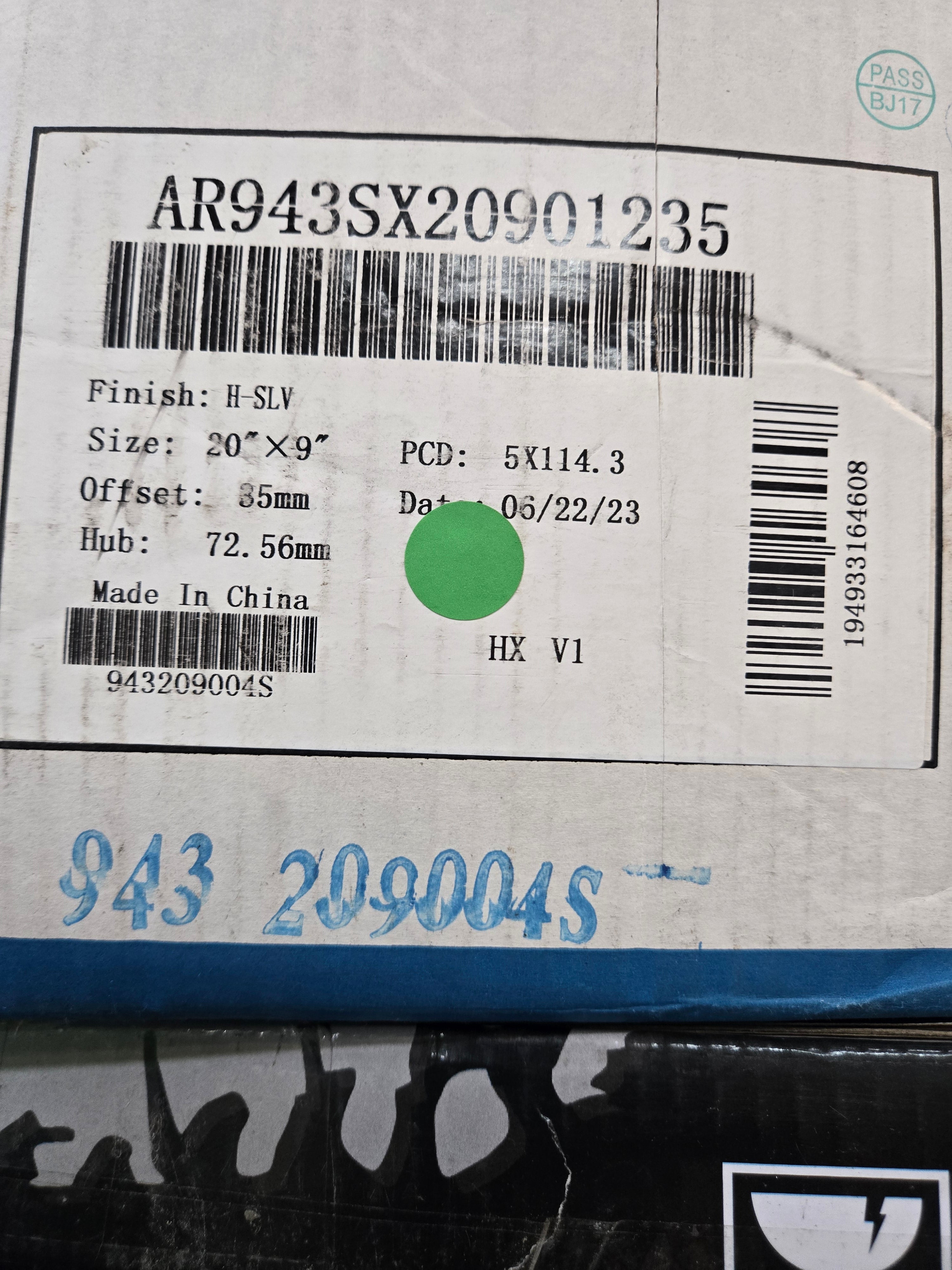 AR943 20X9.0 5X114.3 SILVER CB72.56 ET35