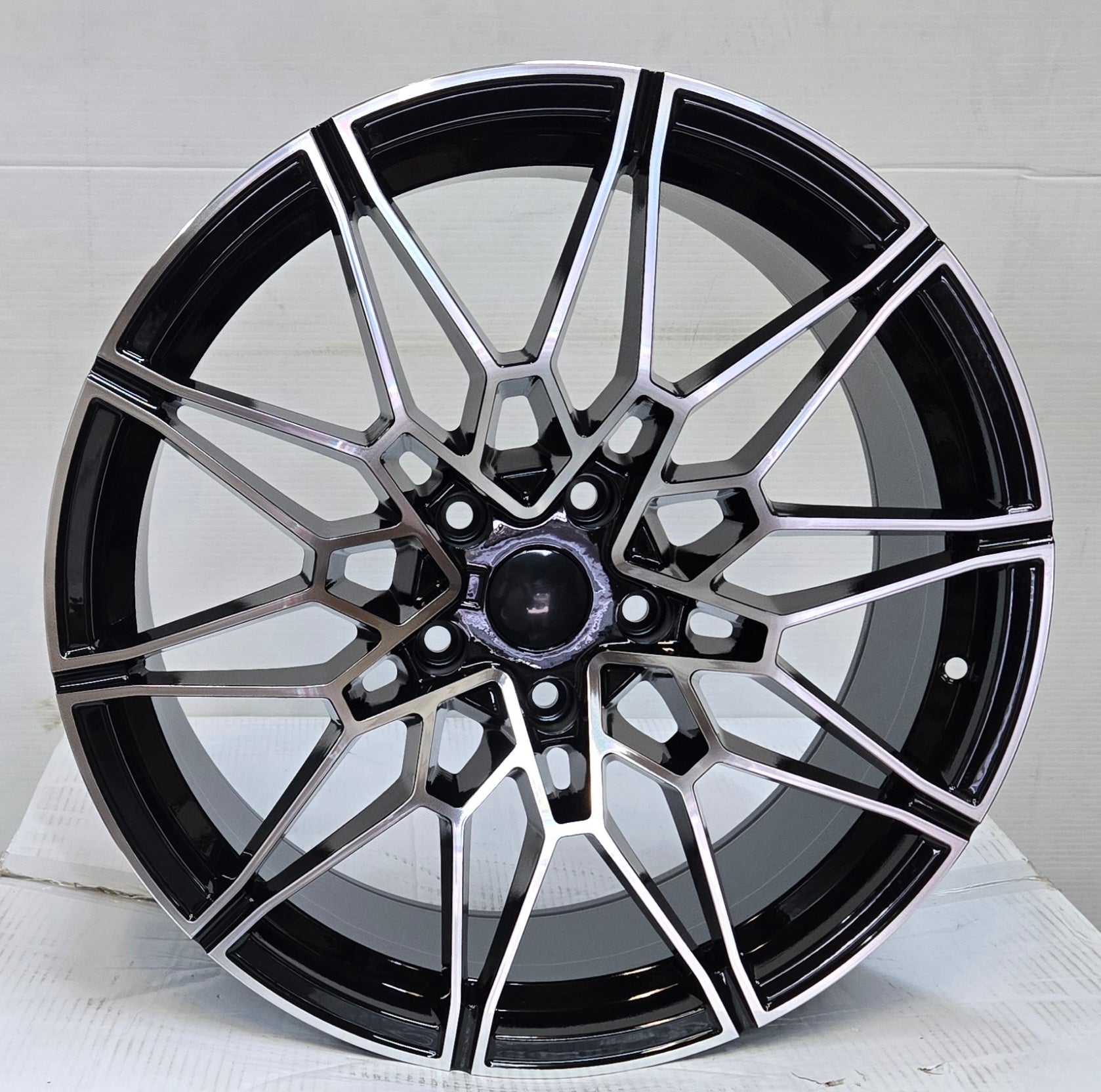 PW-TP10 19X9.5 5X120 BLACK MACHINED FACE CB74.1 ET35