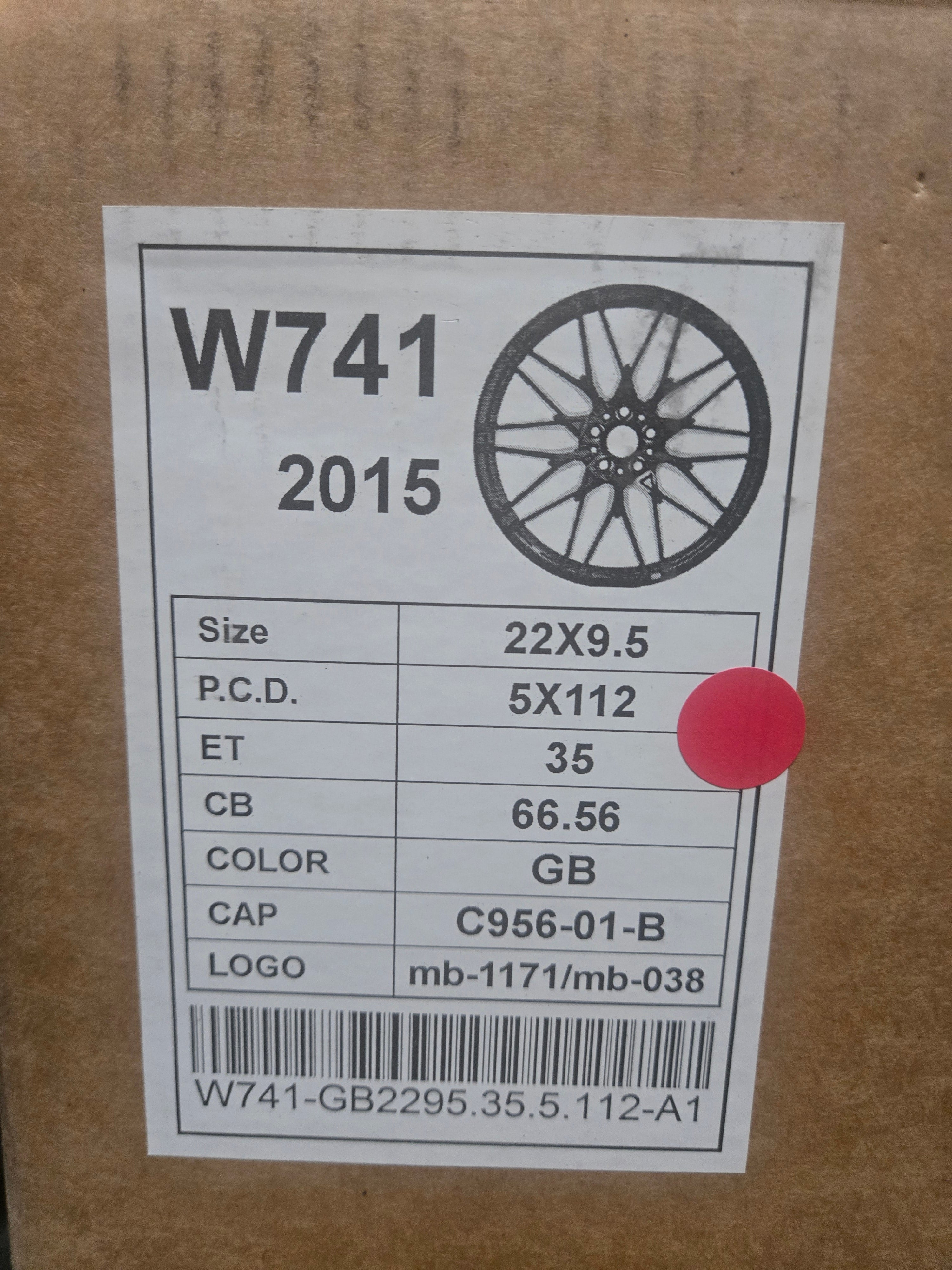 W741 22X9.5 5X112 GLOSS BLACK CB66.6 ET35