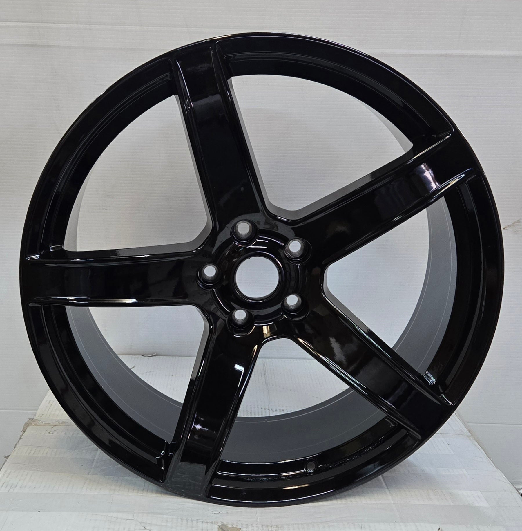 PG03 22X10.0 5X127 GLOSS BLACK CB71.5 ET30