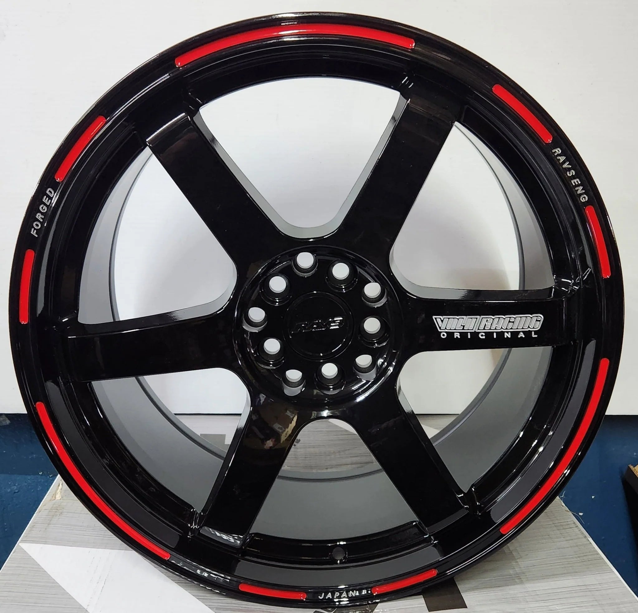 ZS-108 TE37 STYLE 18x8.5 5x114.3 GLOSS BLACK LETTERING