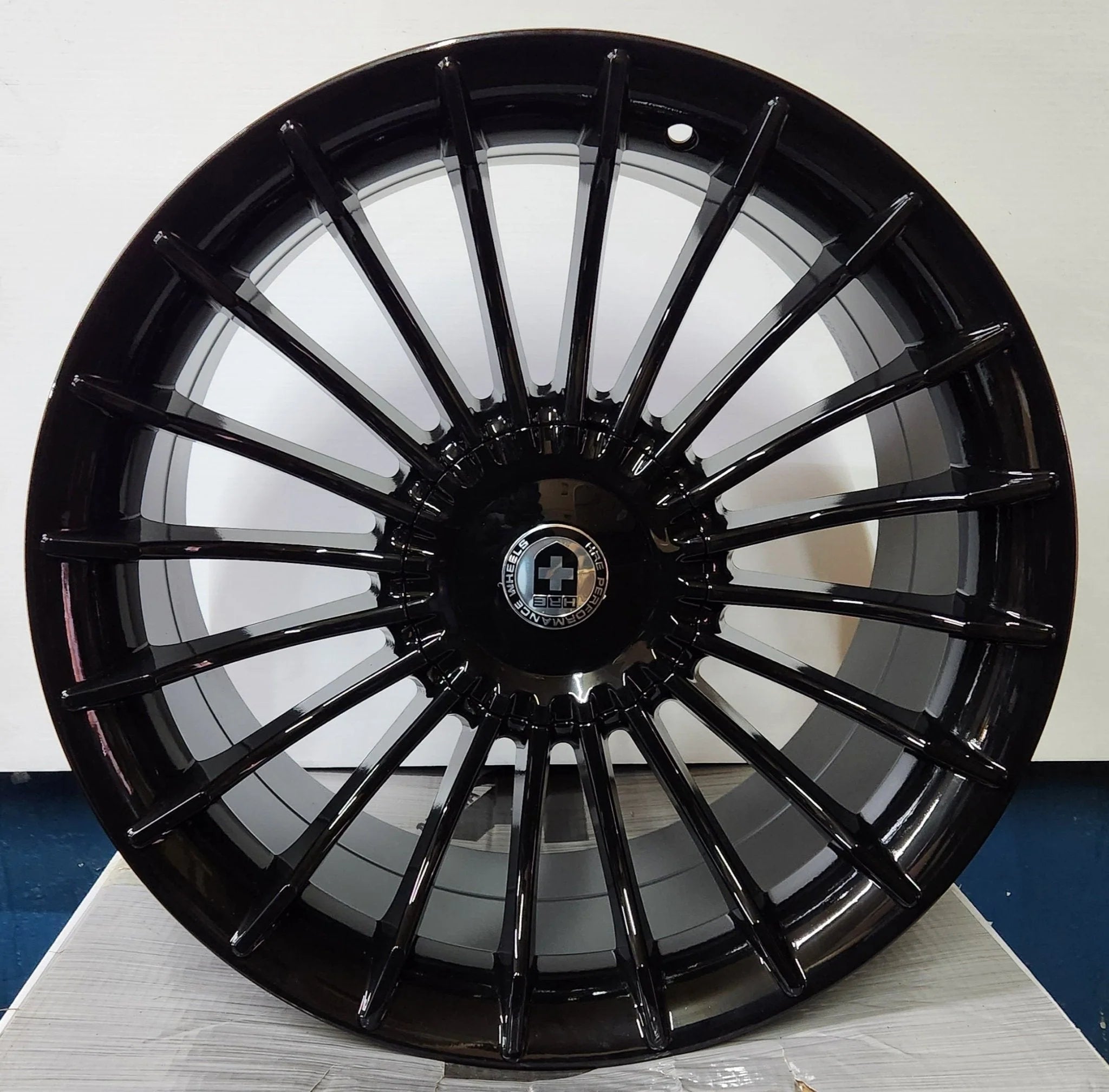 OE-9837 19x9.5 5x112 GLOSS BLACK