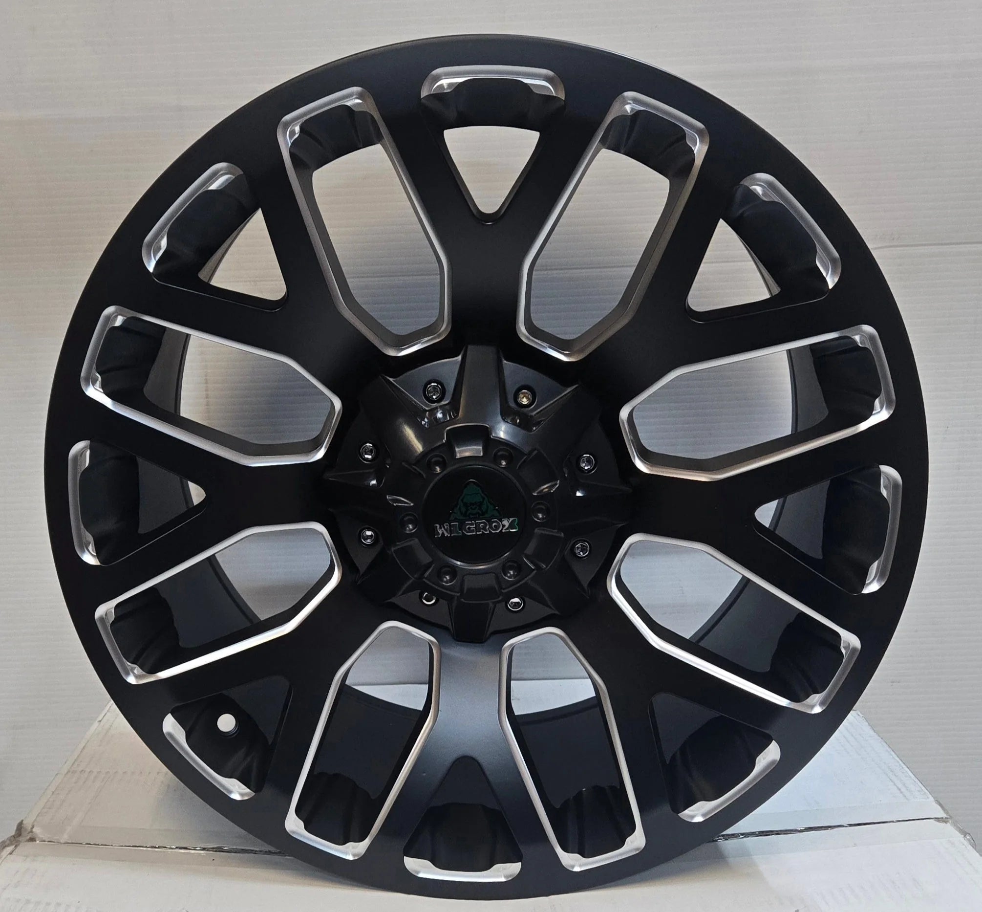 188104 18x9 6x139.7 MATTE BLACK MILLING