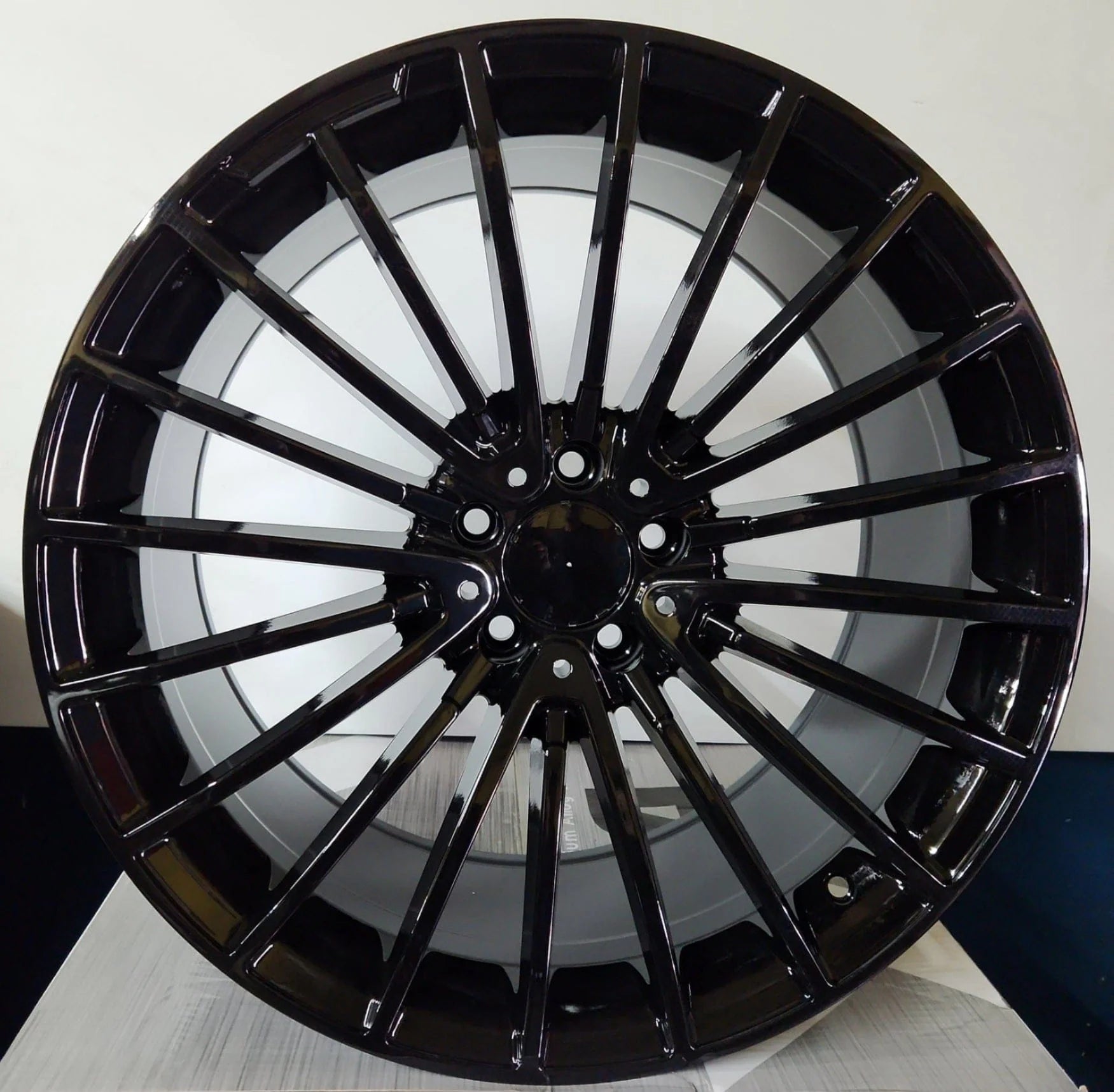 OE-0235 19x9.5 5x112 FULL GLOSS BLACK