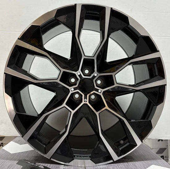 OE-5592 XM 21x10.5 5x112 GLOSS BLACK MACHINED FACE