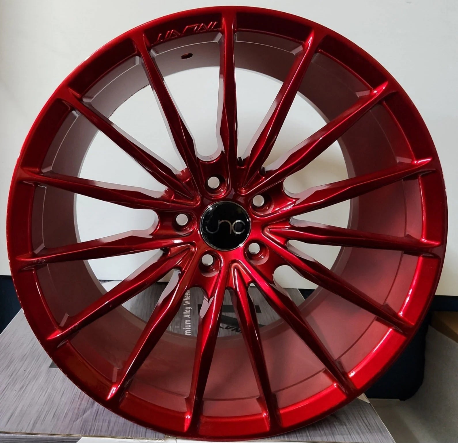 YSM TORQUE 19X9.5 5X114.3 CANDY RED