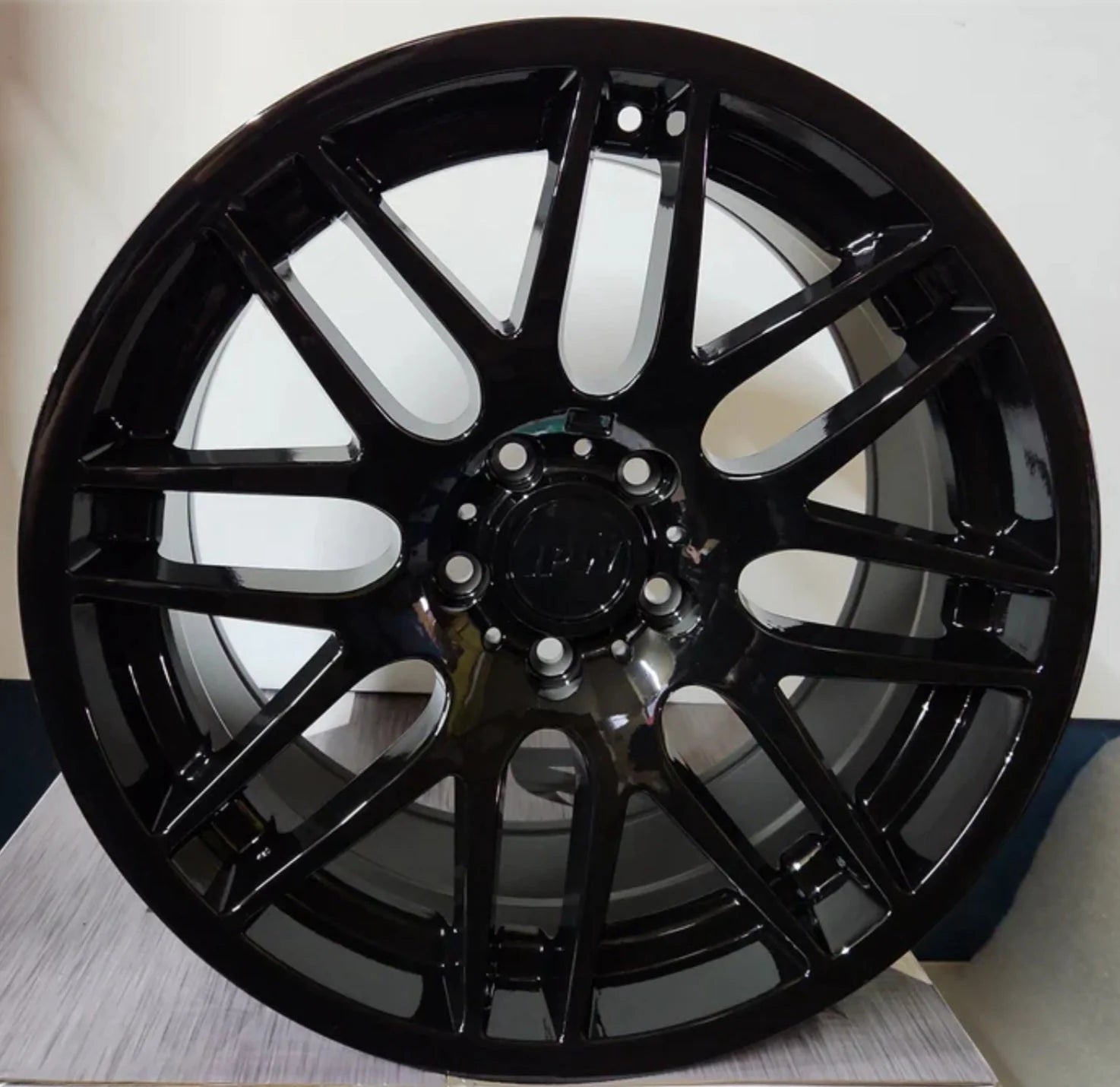 W703 19x9.5 5x120 GLOSS BLACK