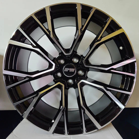 7101 WHEELS 22X9.5 5X120 BLACK MACHINED FACE