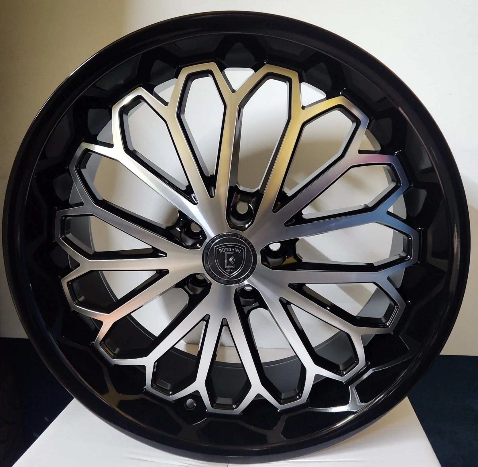 BORGHINI WHEEL B67 18X8 5X114.3 B+MO