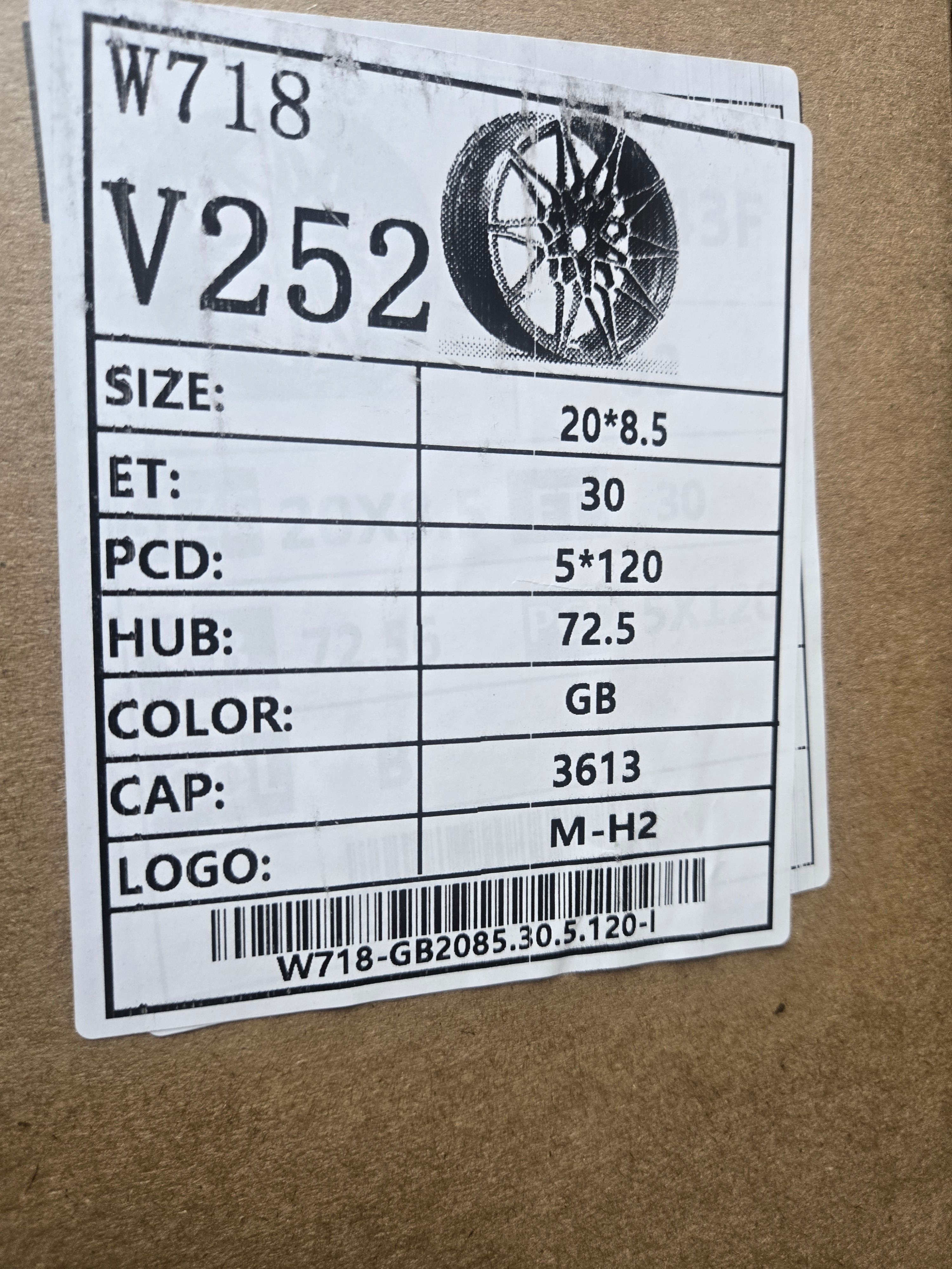 W718 20X8.5 5X120 GLOSS BLACK CB72.1 ET30