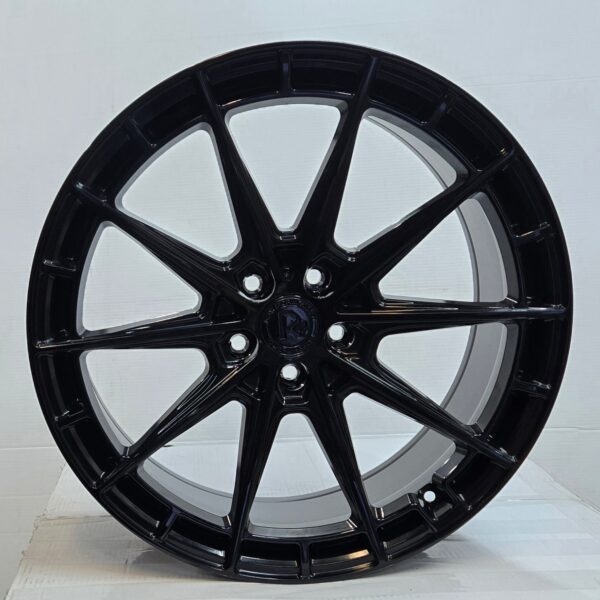 GWG RF8 20X9.0 5X114.3 GLOSS BLACK