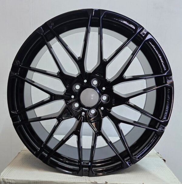 OE-0295 147GB 818M 20X10.5 5X112 PIANO BLACK