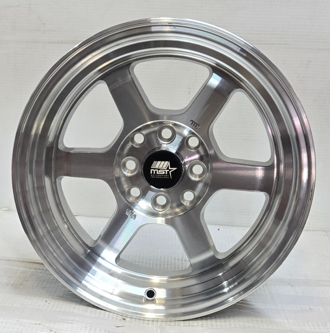 MST 01T 15X8.0 4X100 4X114.3 MACHINED CB73.1 ET-0