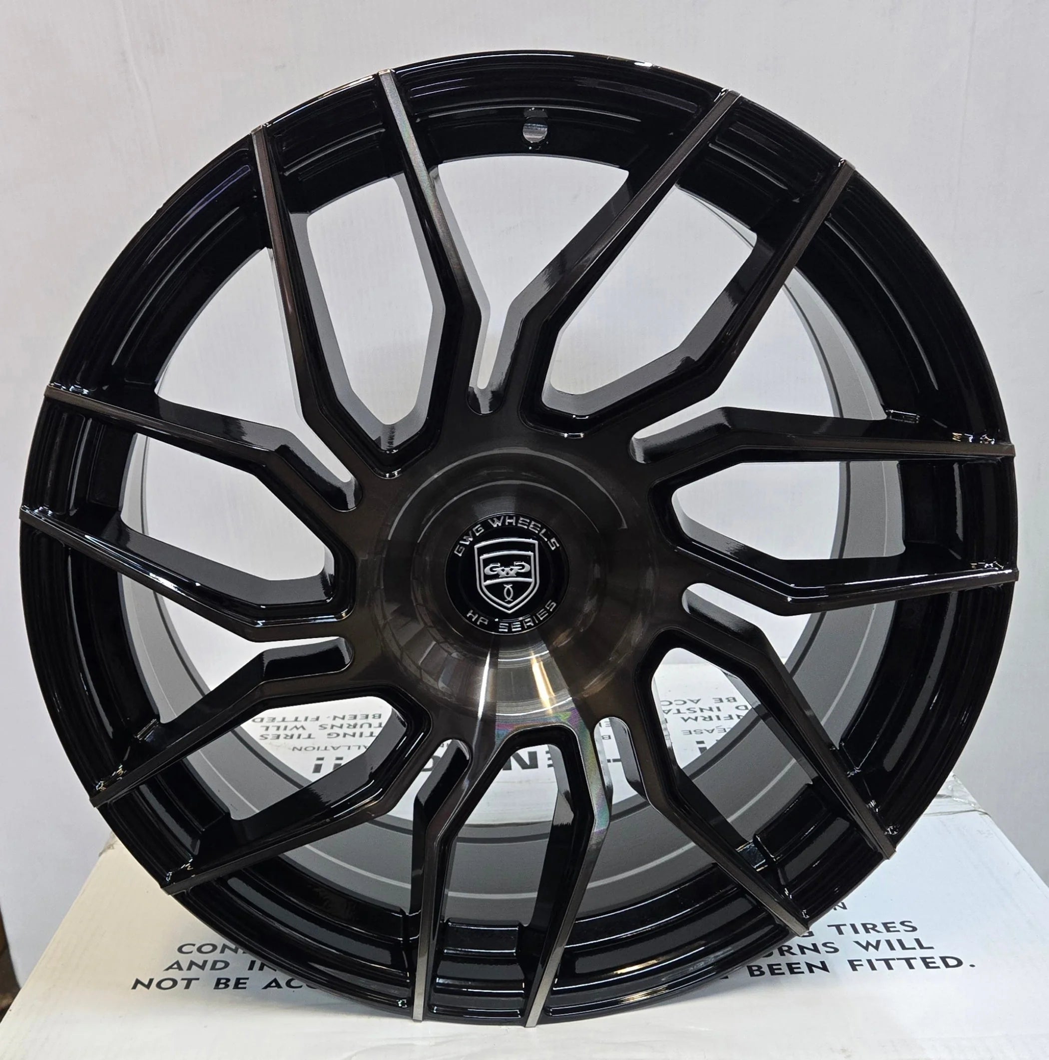 GWG HP2 18X8.0 5X108 5X110 GLOSS BLACK DARK TINT CB74.1 ET35