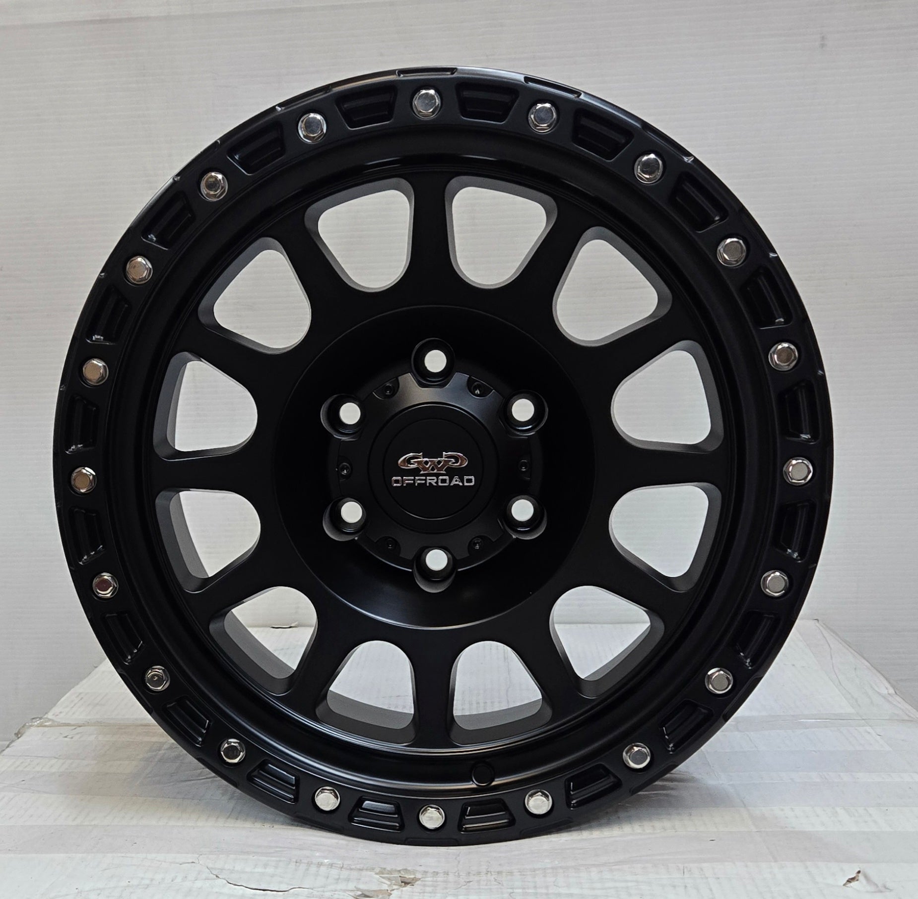 GWG G05 17X9.0 6X139.7 SATIN BLACK CHROME BOLTS CB71.1 ET-12