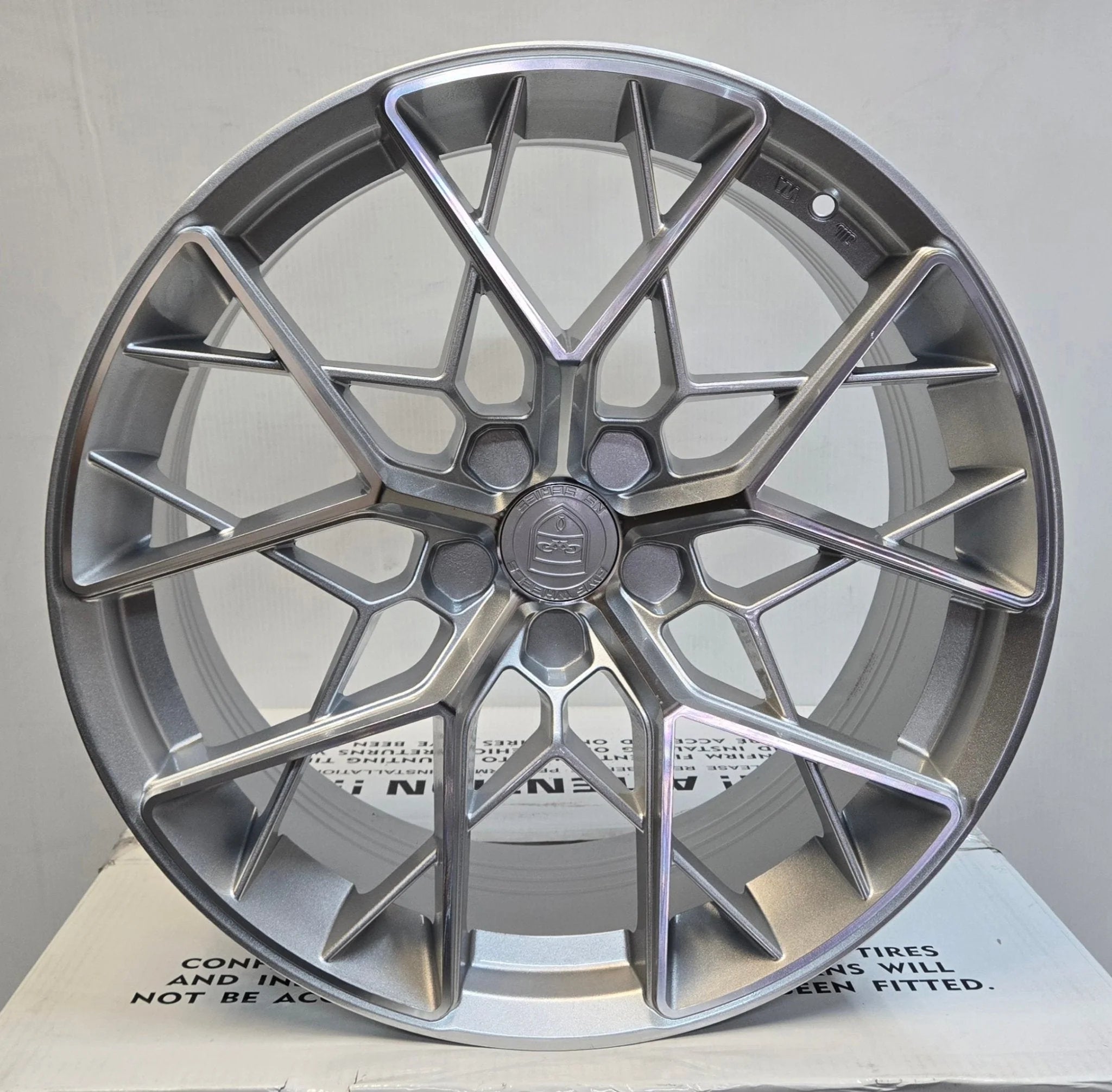 GWG NS2 19x8.5 BLANK SILVER CB74.1 ET35