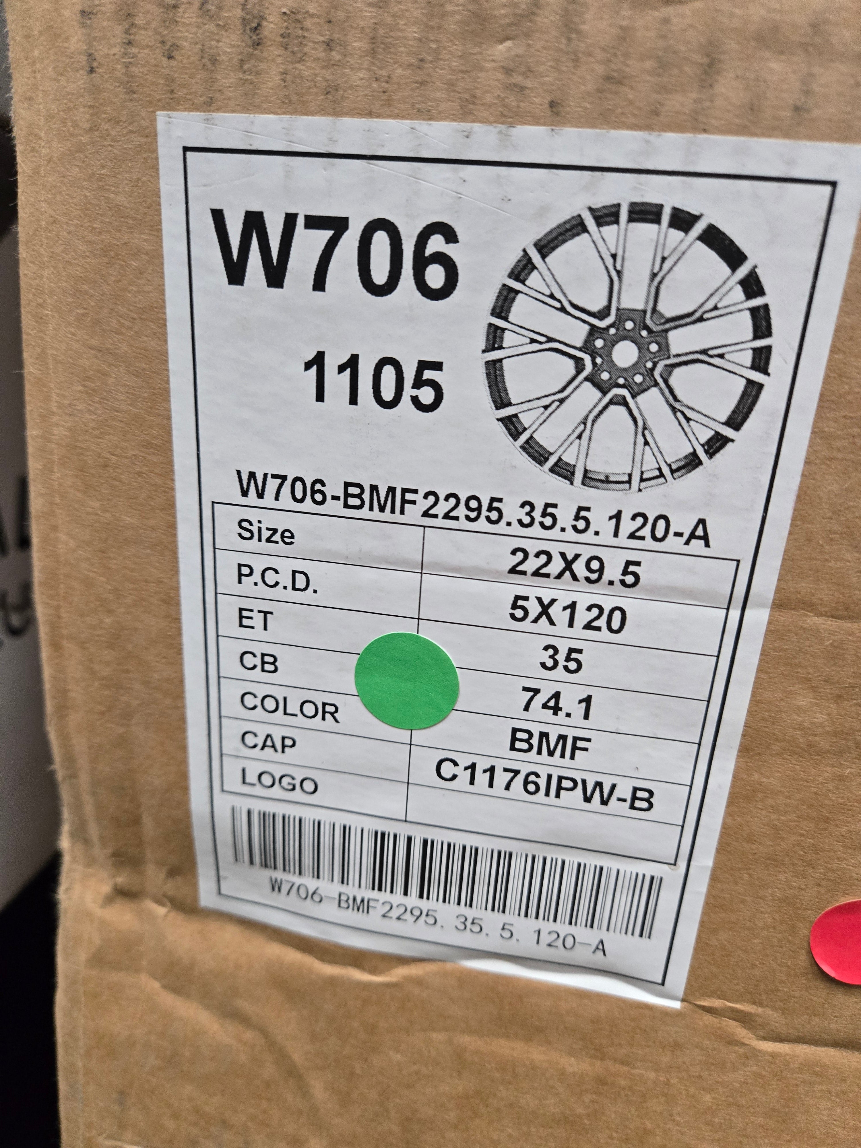 W706 22X9.5 5X120 BLACK MACHINED FACE CB74.1 ET35