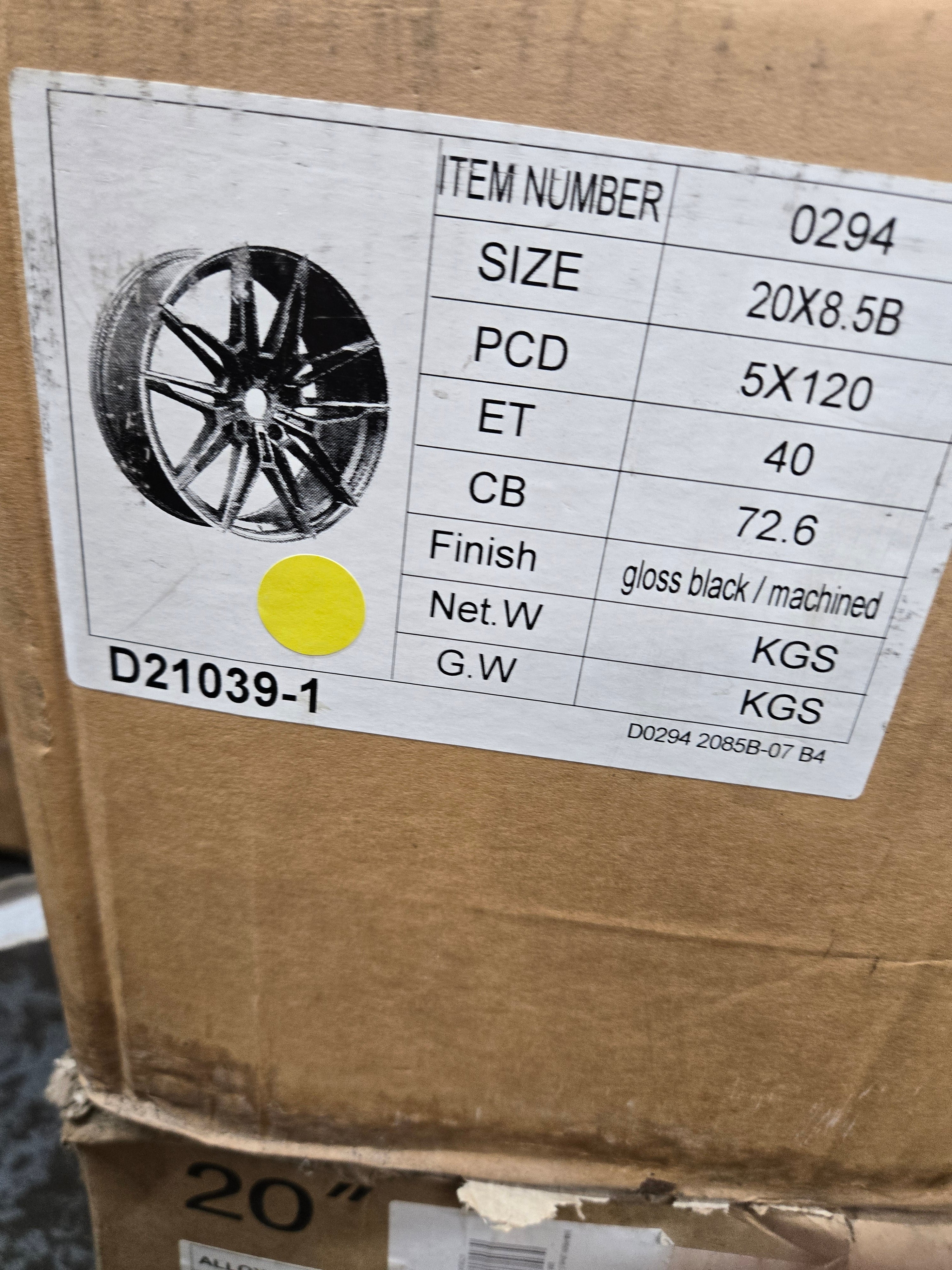 0294 20X8.5 5X120 BLACK MACHINED FACE CB72.1 ET40