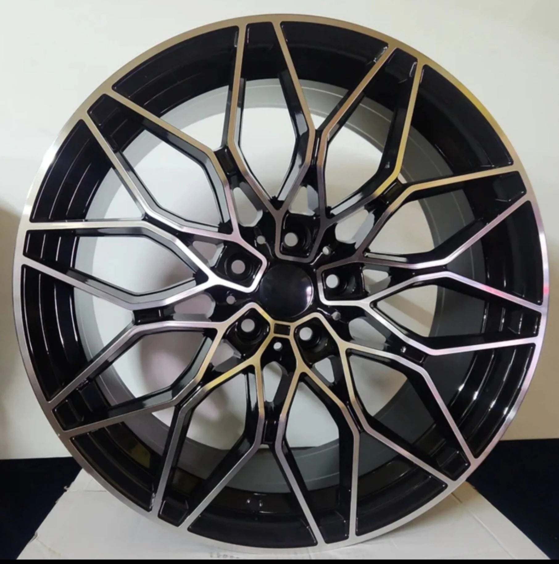WCL206 18X8.0 5X112 PIANO BLACK MACHINED FACE CB66.6 ET35