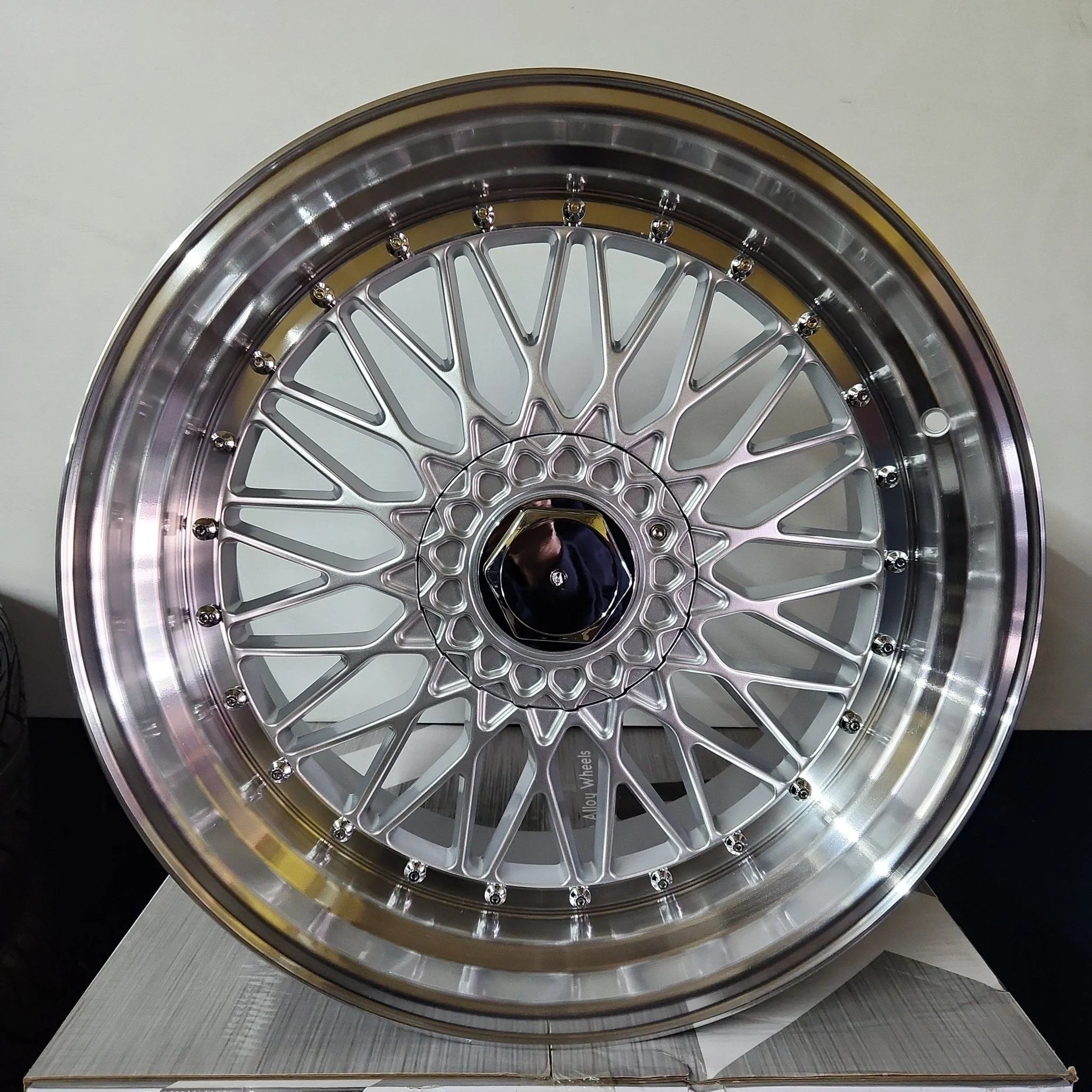 AY679 22X9.0 5X120 5X112 SILVER MACHINED LIP CB74.1 ET35