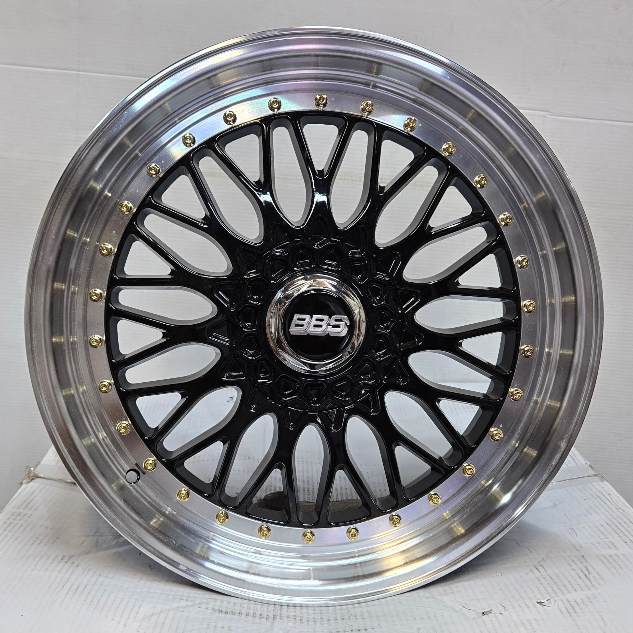 RBM1 20X8.5 5X114.3 5X120 BLACK FACE MACHINED LIP GOL LIP CB74.1 ET35
