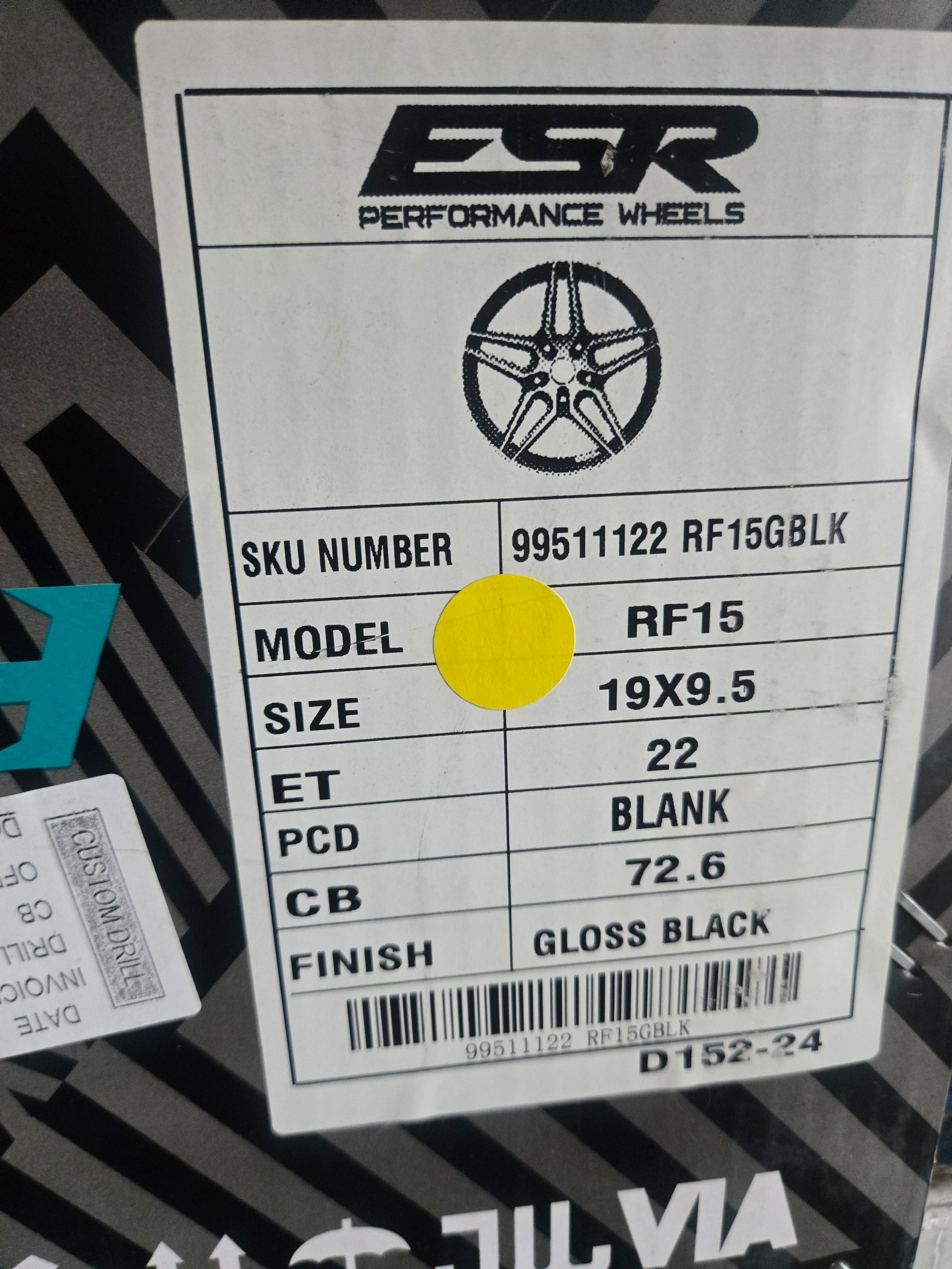 ESR RF15 19X9.5 5X114.3 GLOSS BLACK CB72.1 ET35