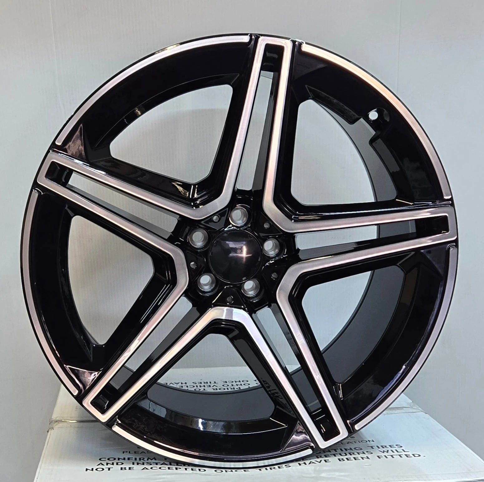 H3067F 22X10.5 5X112 PIANO BLACL MACHINED CB66.6 ET38