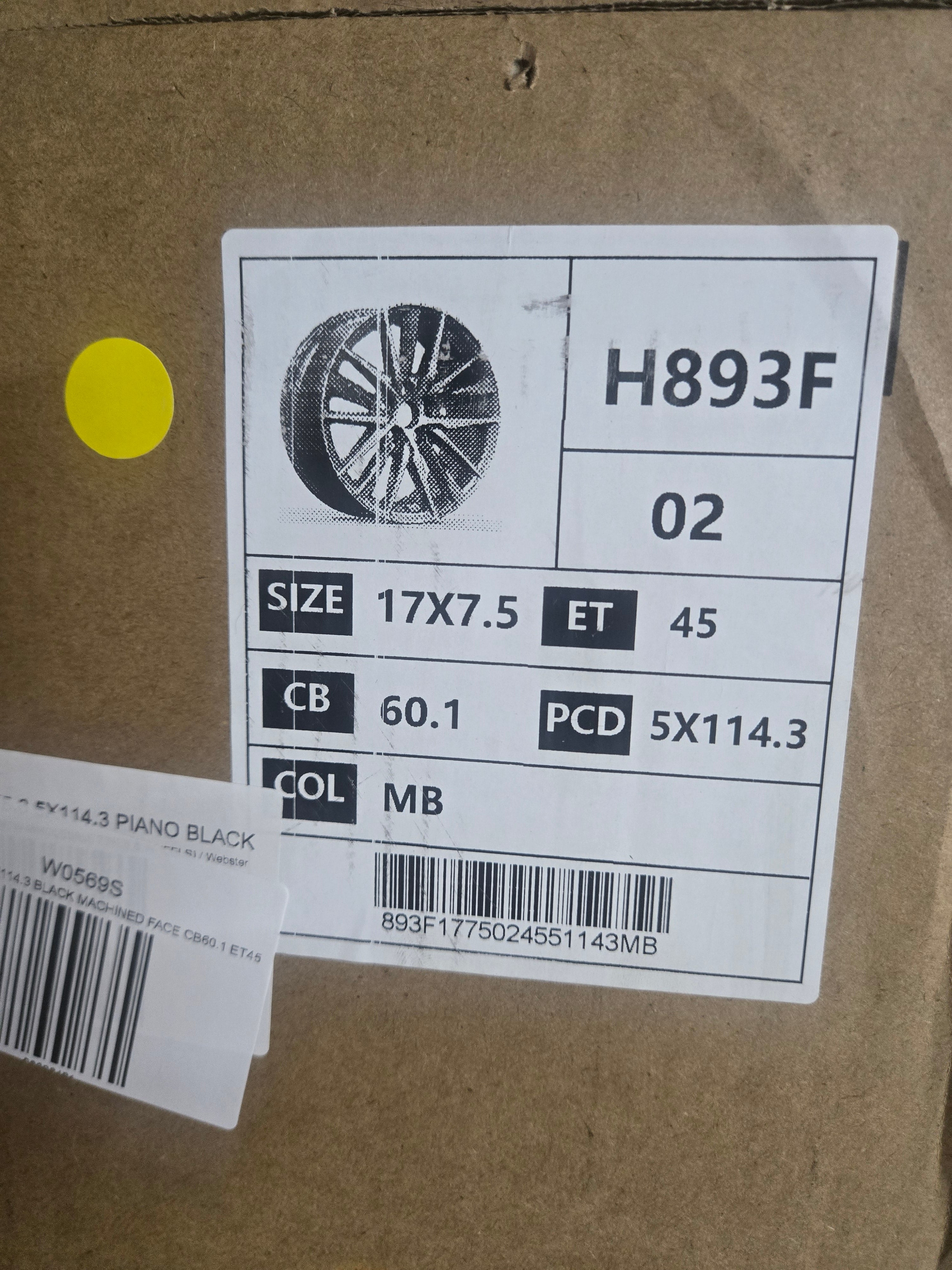 H893F 17X7.5 5X114.3 BLACK MACHINED FACE CB60.1 ET45