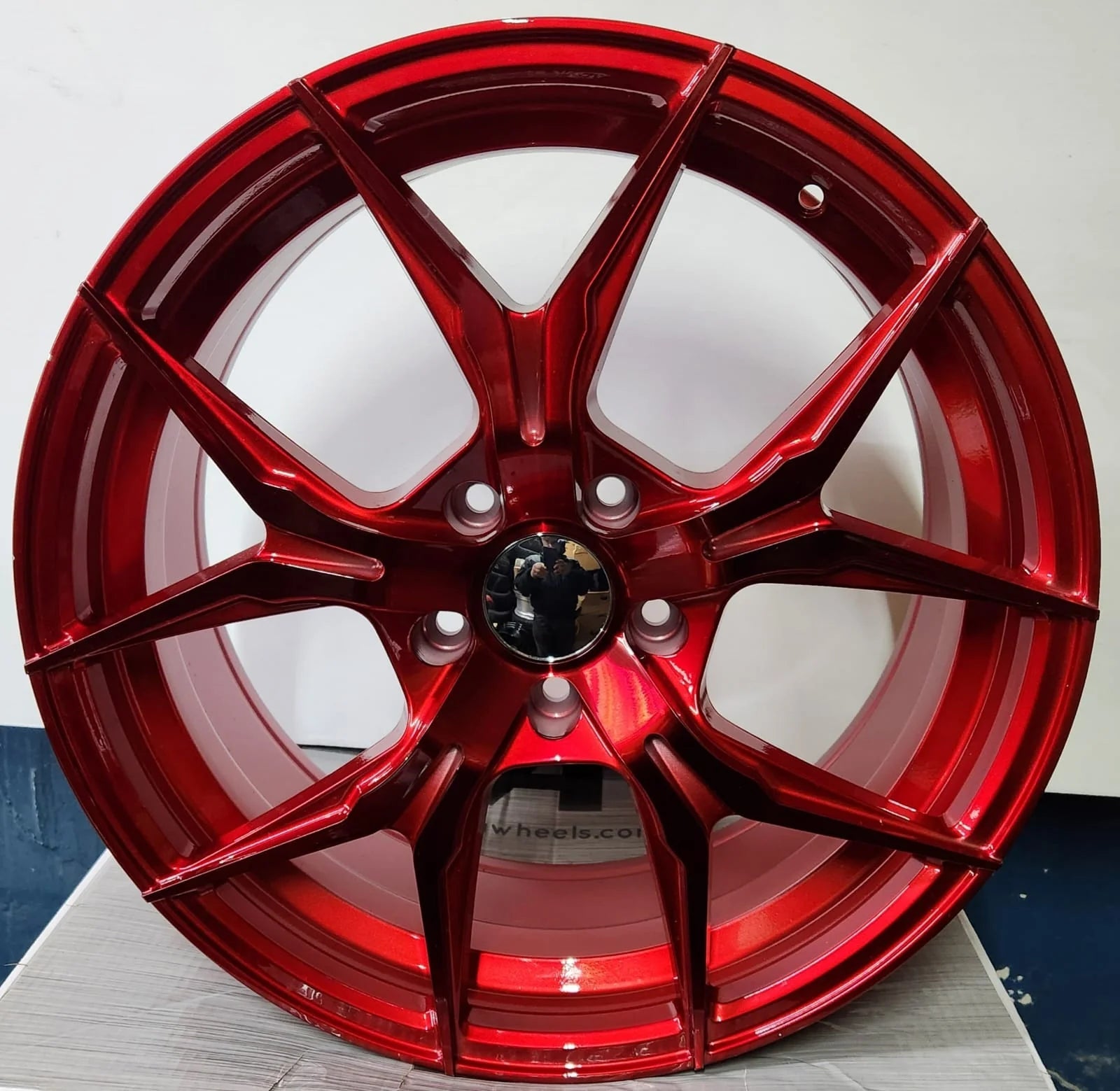 W531 19X8.5 5X120 RED CB72.56 ET35