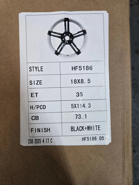 HF5186 18X8.5 5X114.3 GLOSSY WHITE PIANO BLACK SPOKES