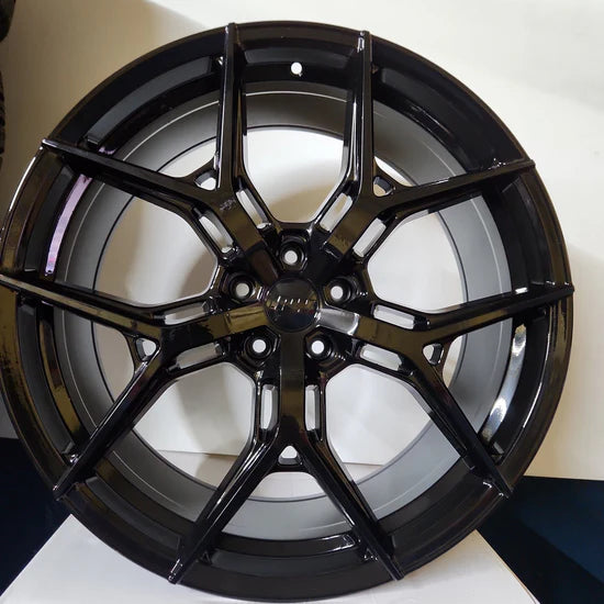 W1500 20X8.5 5X120 GLOSS BLACK
