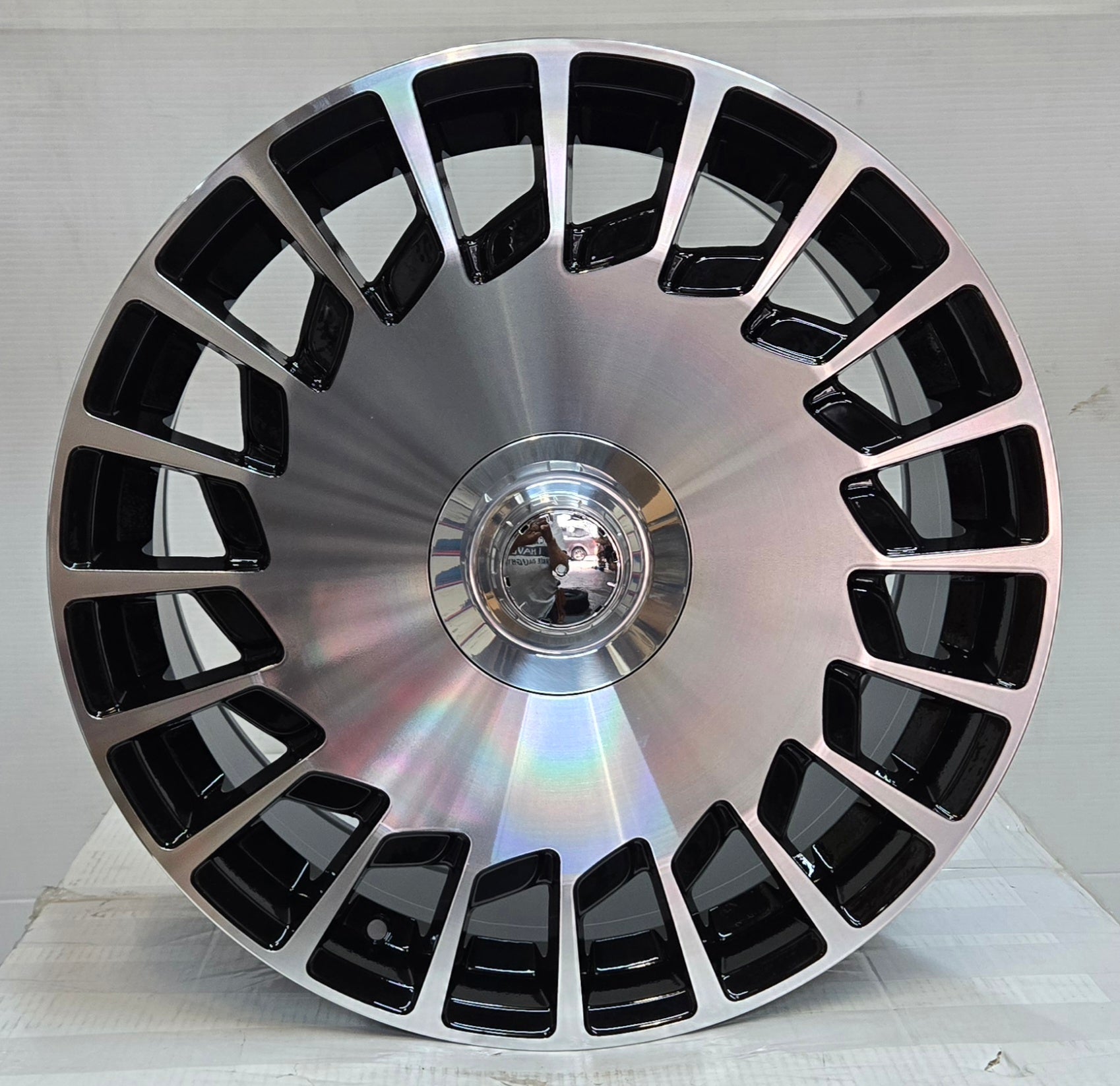 W835 20X9.5 5X112 BLACK MACHINED FACE CB66.6 ET35