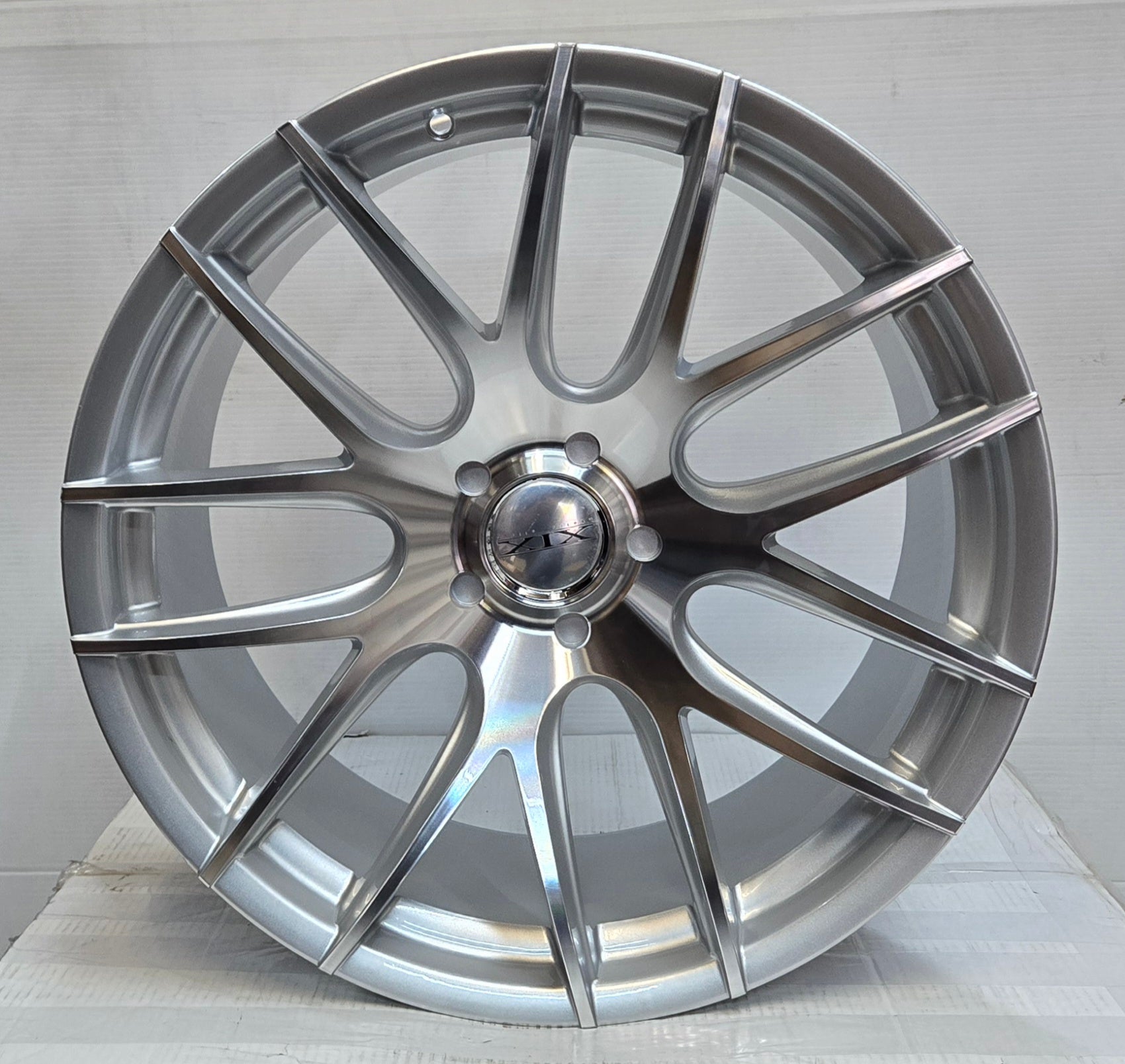 XIX43 20 BLANK SIVER MACHINED FACE CB73.1 ET20