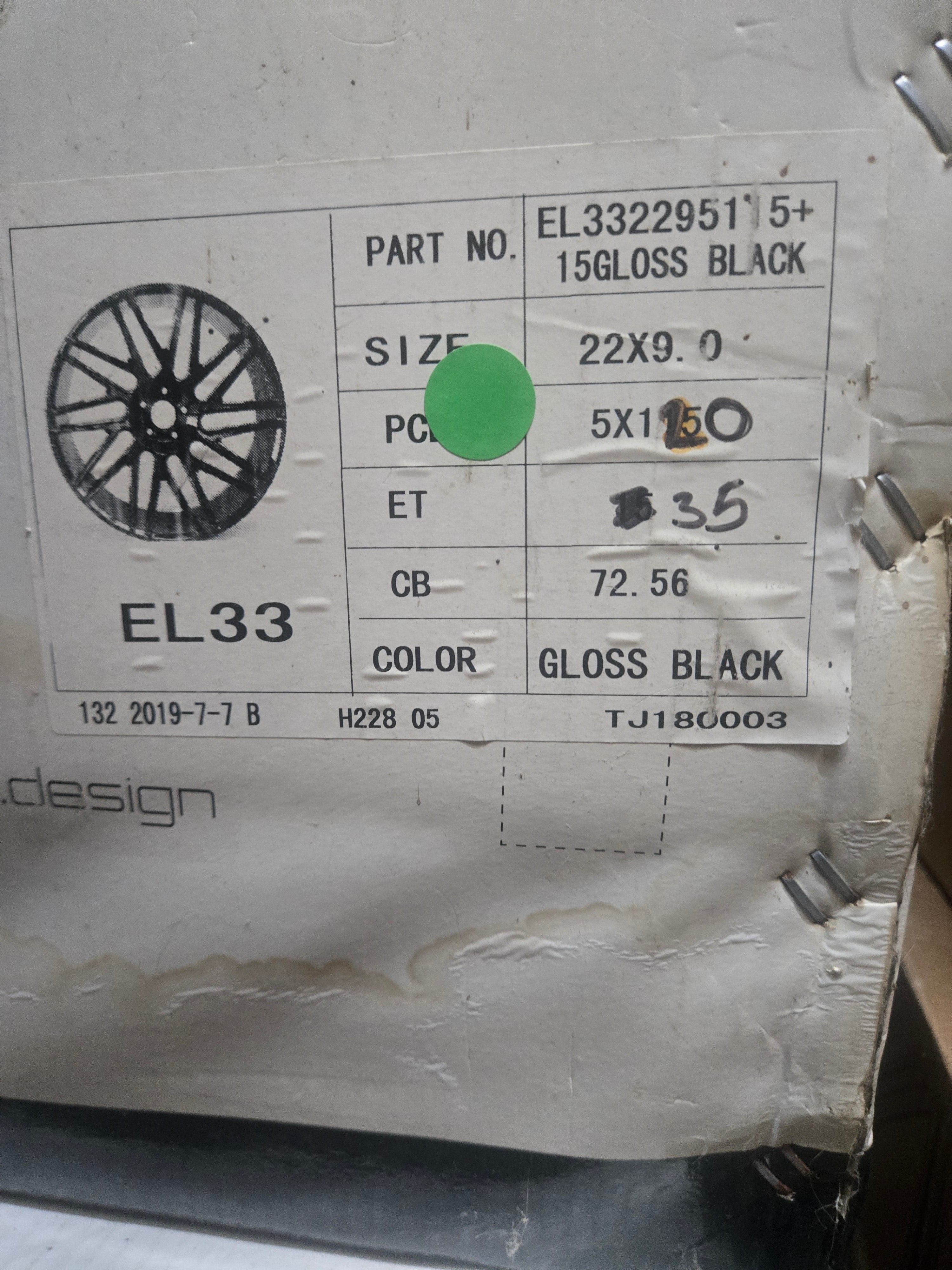 ELEMENT EL33 22X9.5 5X120 GLOSS BLACK CB72.56 ET35