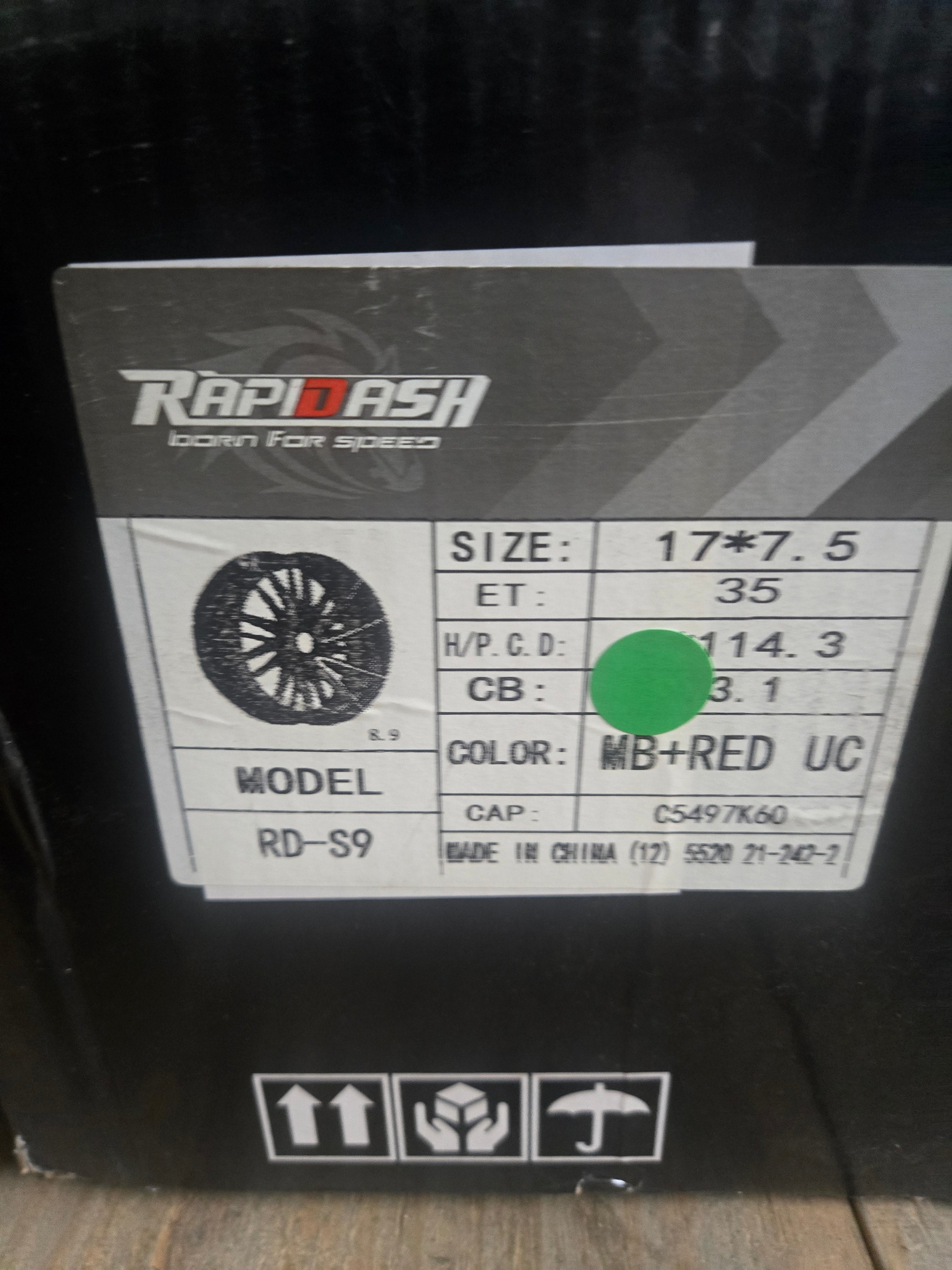 RD-S9 17X7.5 5X114.3 MB+RED UC CB73.1 ET35