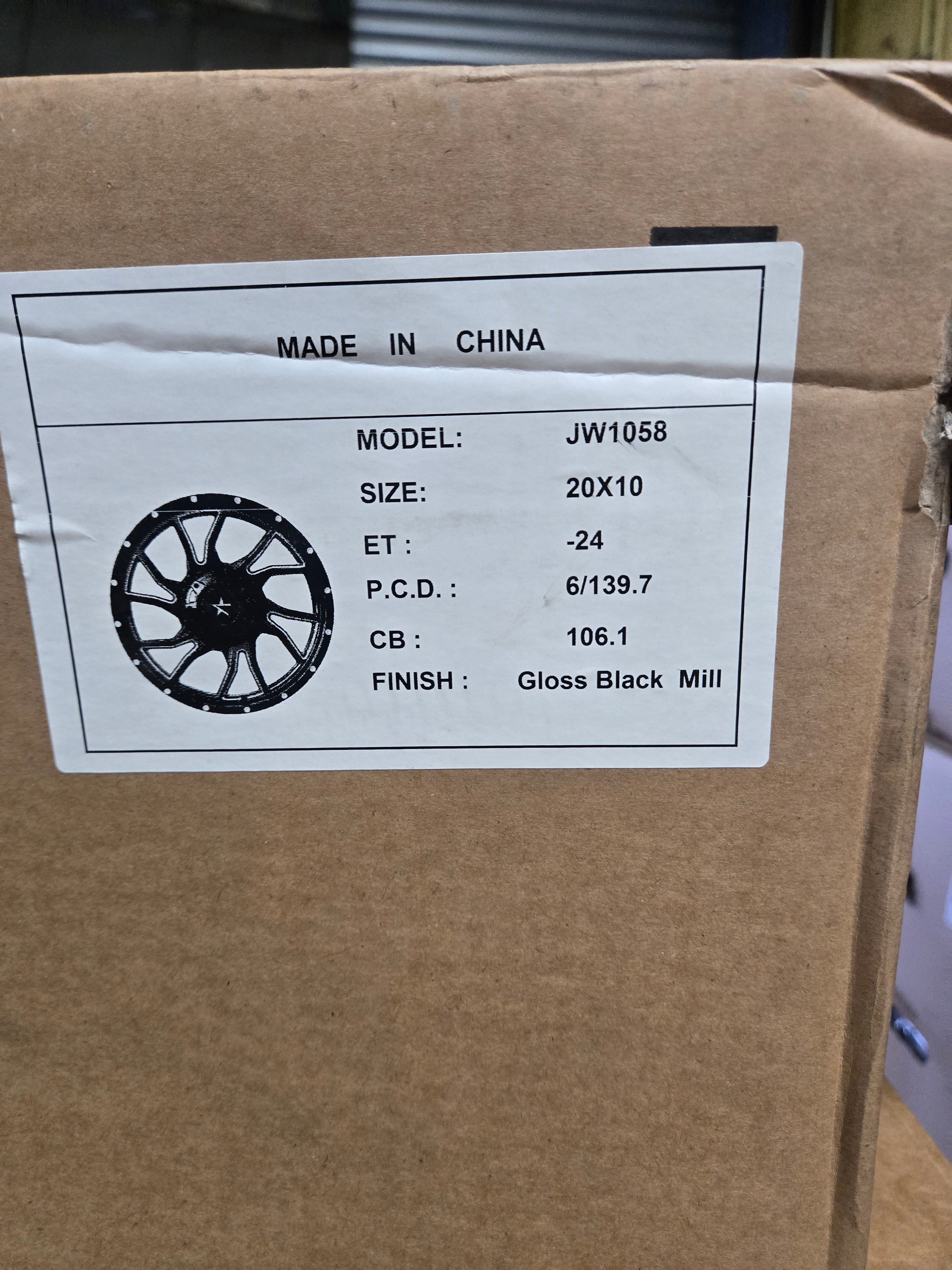 JW1058 20X10.0 6X139.7 PIANO BLACK MACHINED MILLED CB106.1 ET24