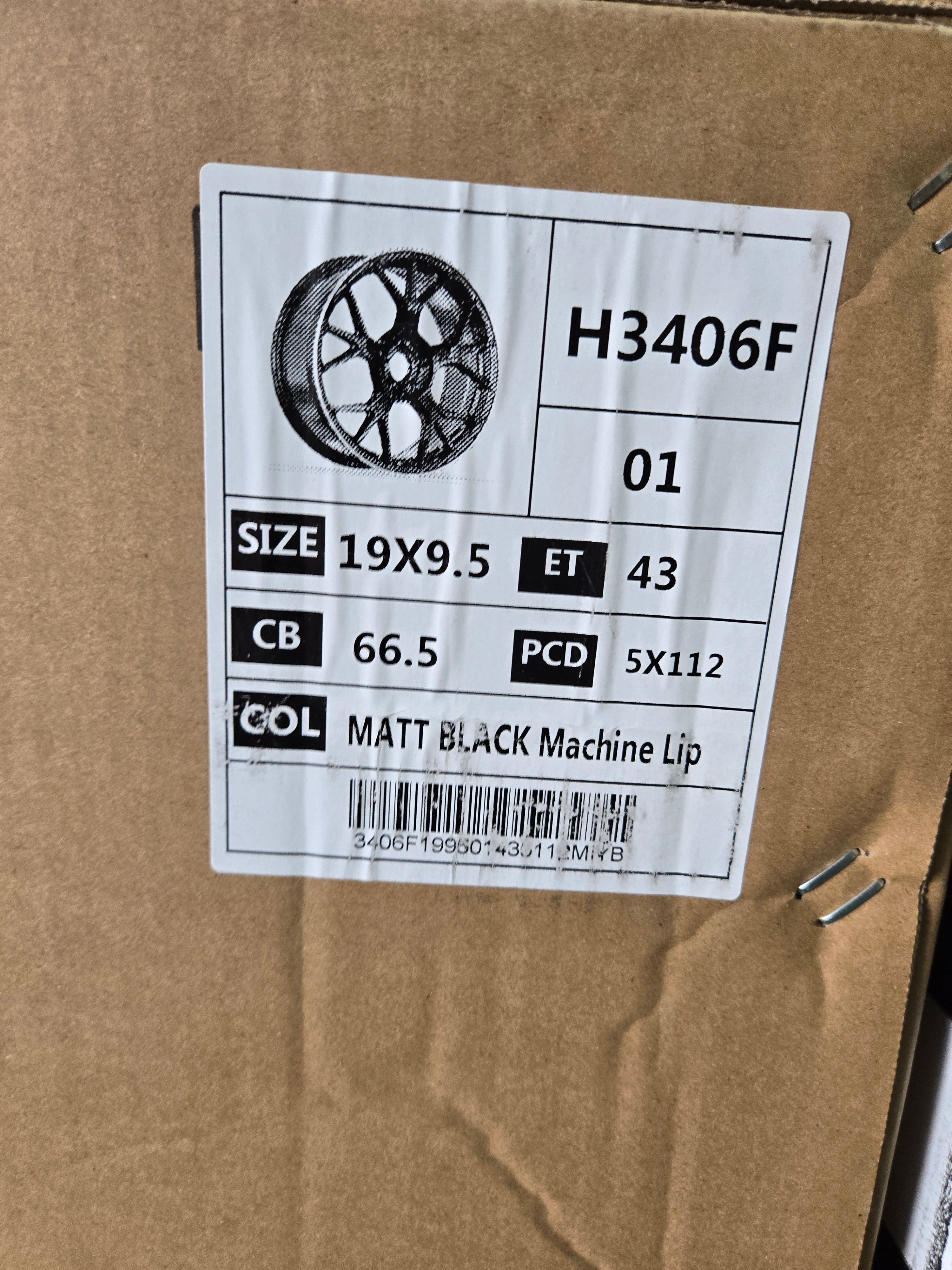 H3406F 19X9.5 5X112 MATTE BLACK MACHINED LINE CB66.6 ET43