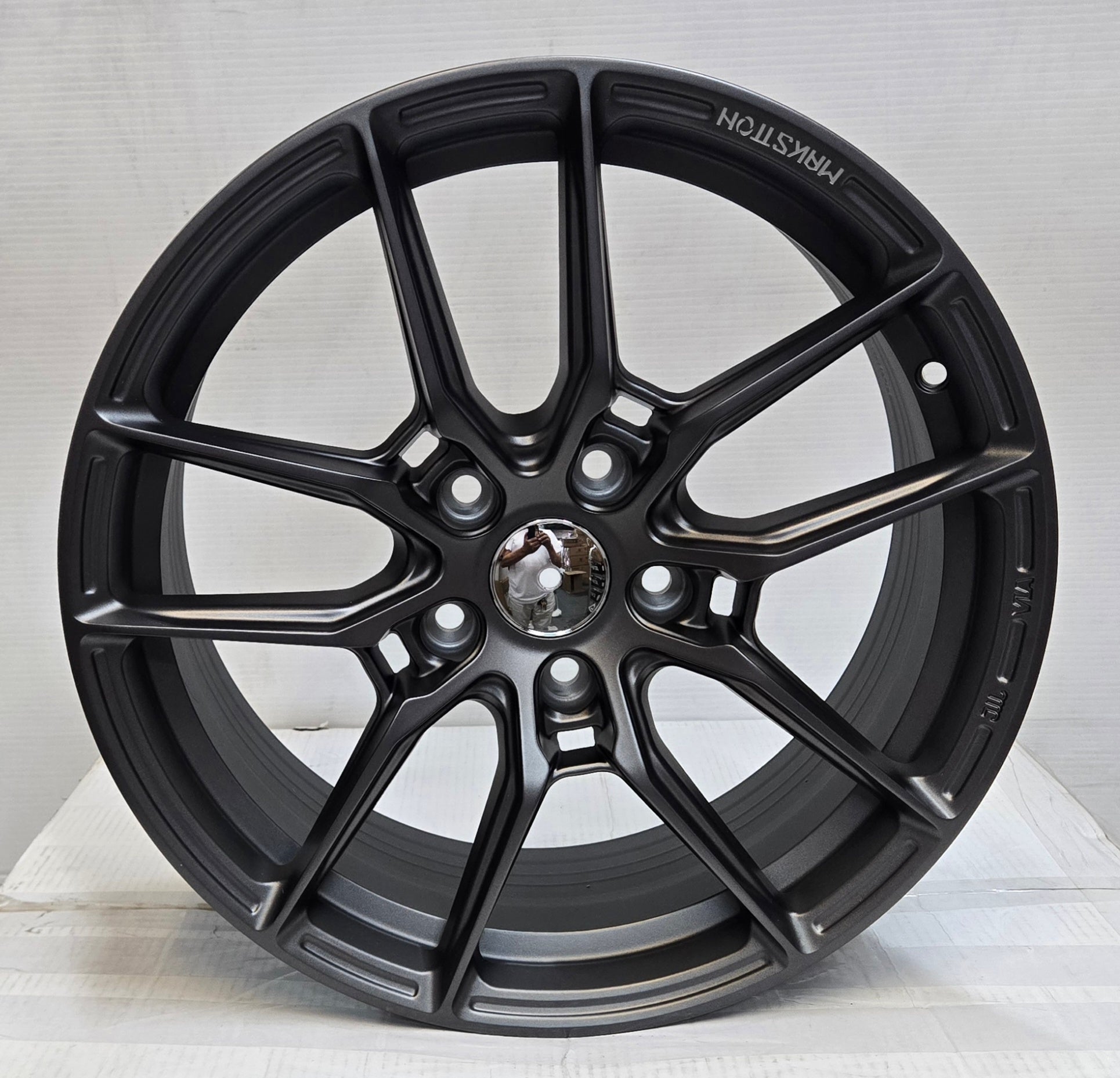 MST713 17X7.5 5X114.3 MATT GRAPHITE GREY CB73.1 ET35