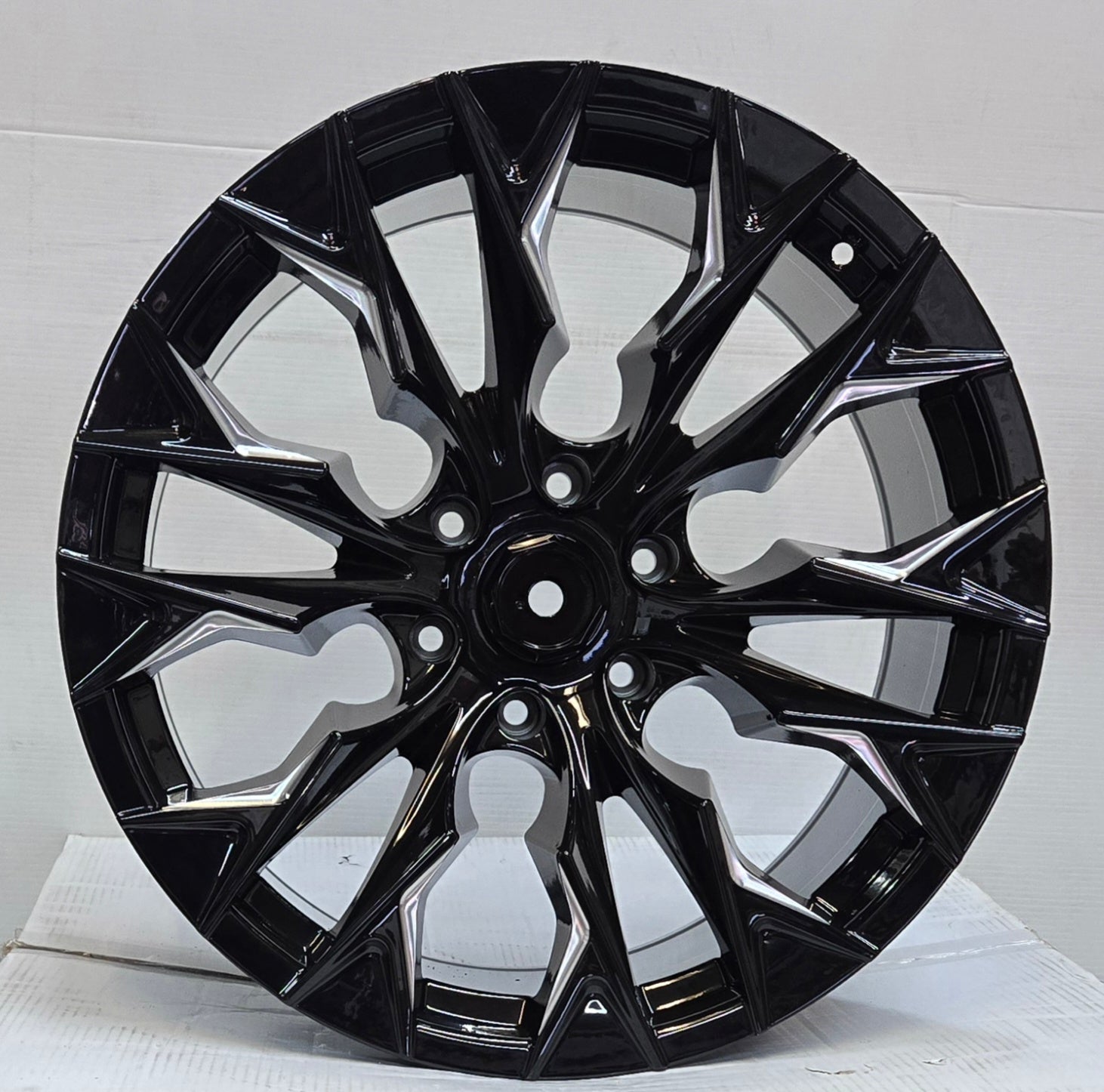 KN1061 20X10.0 6X139.7 GLOSS BLACK MILLING CB77.8 ET-12