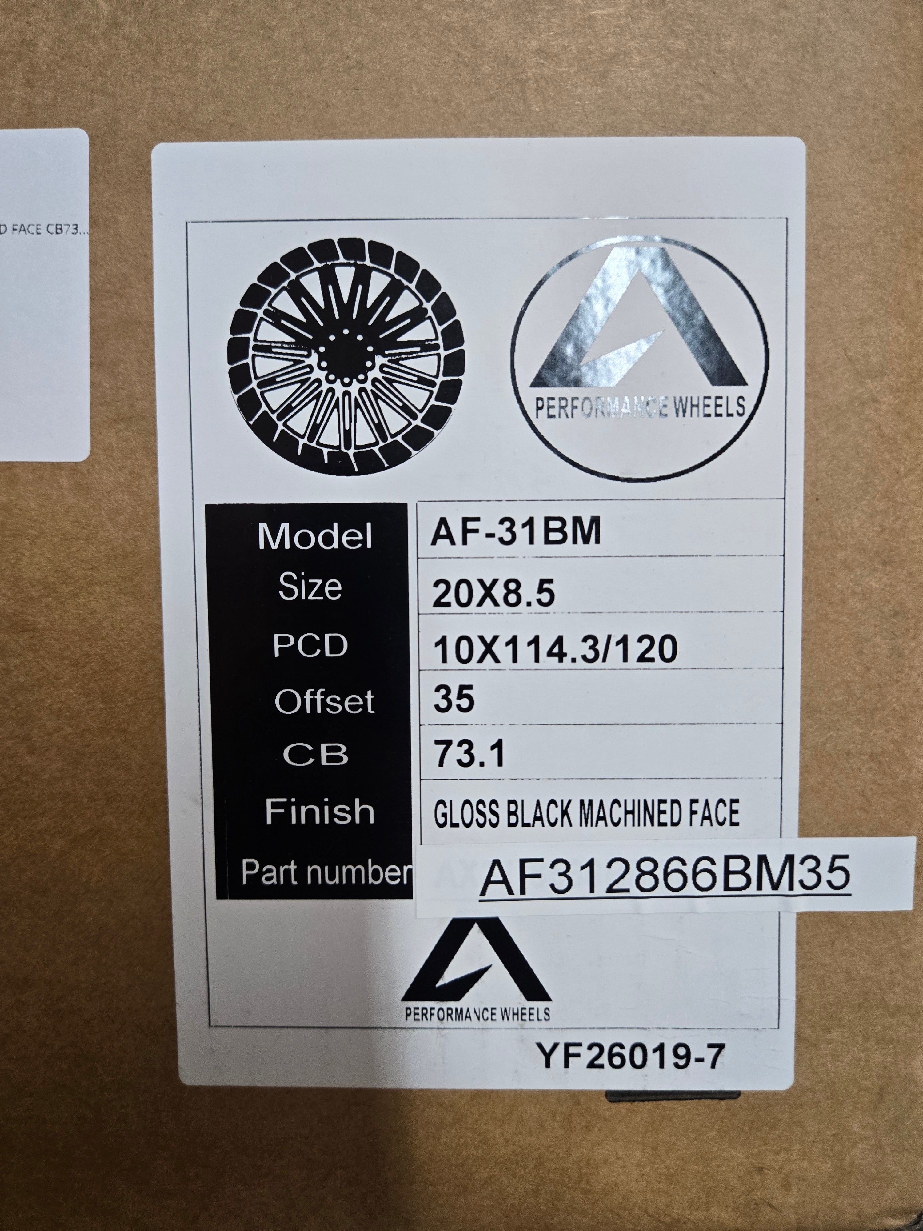 AXIA AF-31 20X8.5 5X114.3 5X120 GLOSS BLACK MACHINED FACE CB73.1 ET35