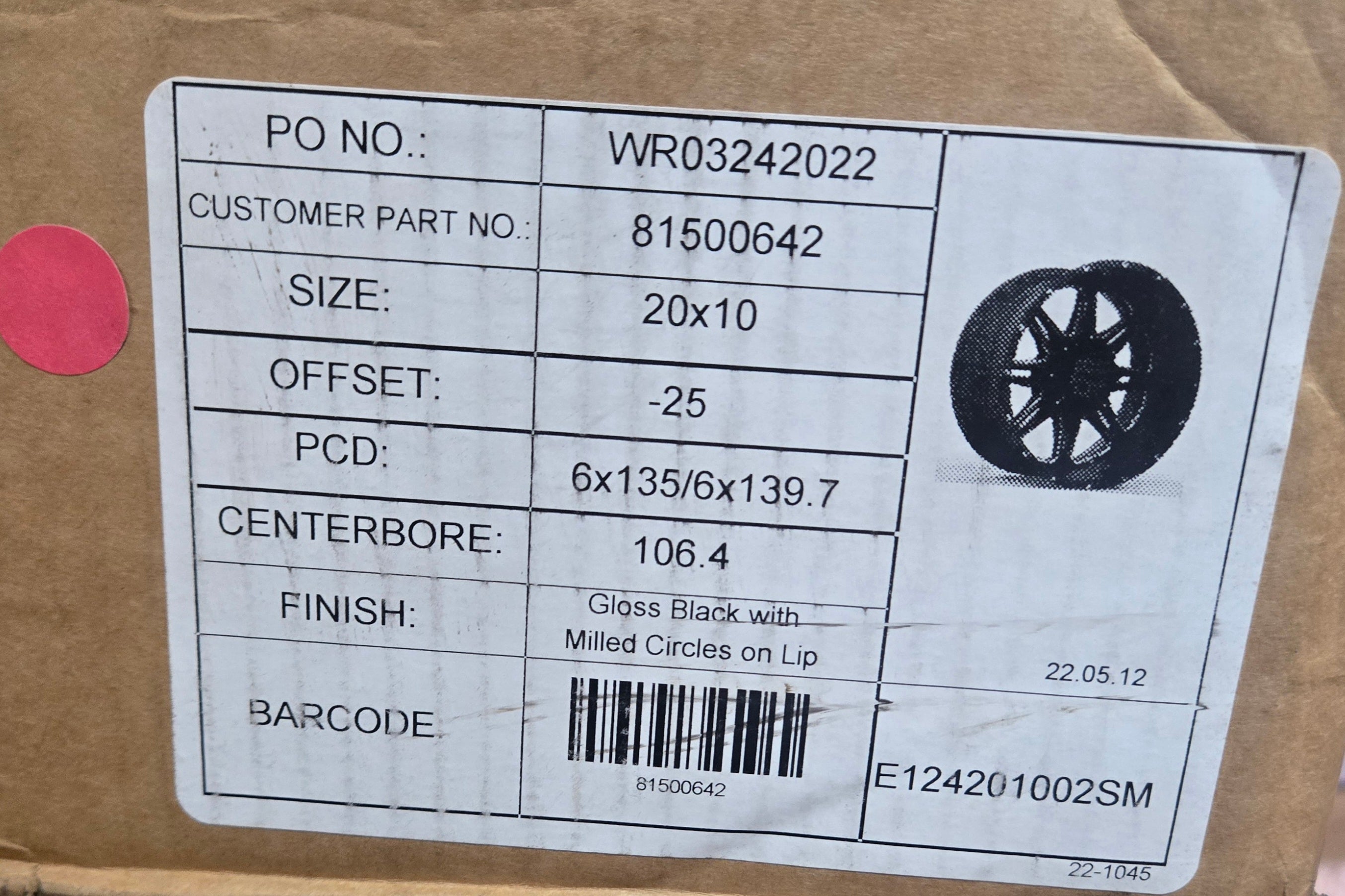 WR03242022 20X10.0 6X135 6X139.7 GLOSS BLACK MILLED CB106.4 ET-25