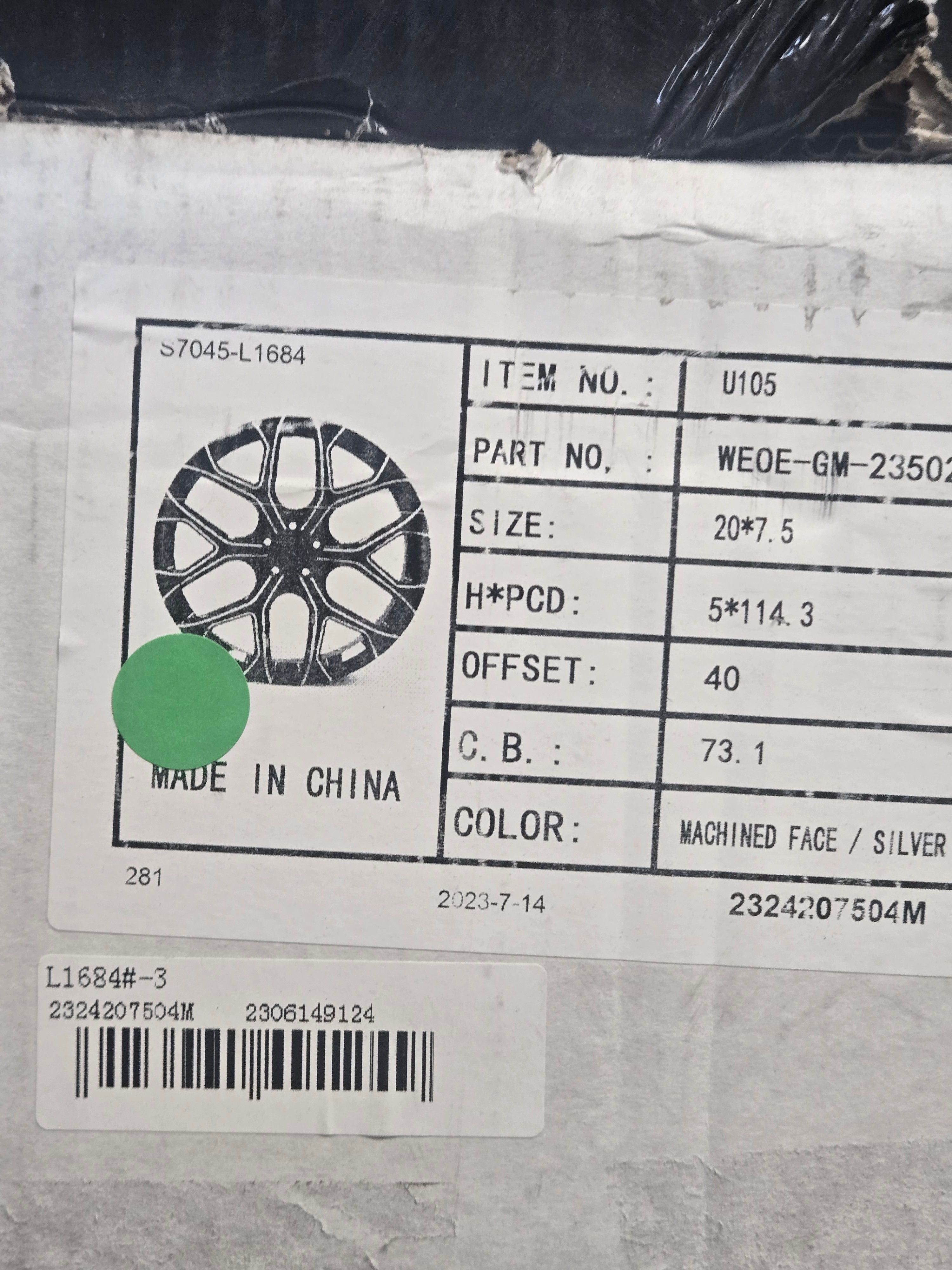 SNOWFLAKE U105 20x7.5 5x114.3 MACHINE FACE SILVER CB73.1 ET40