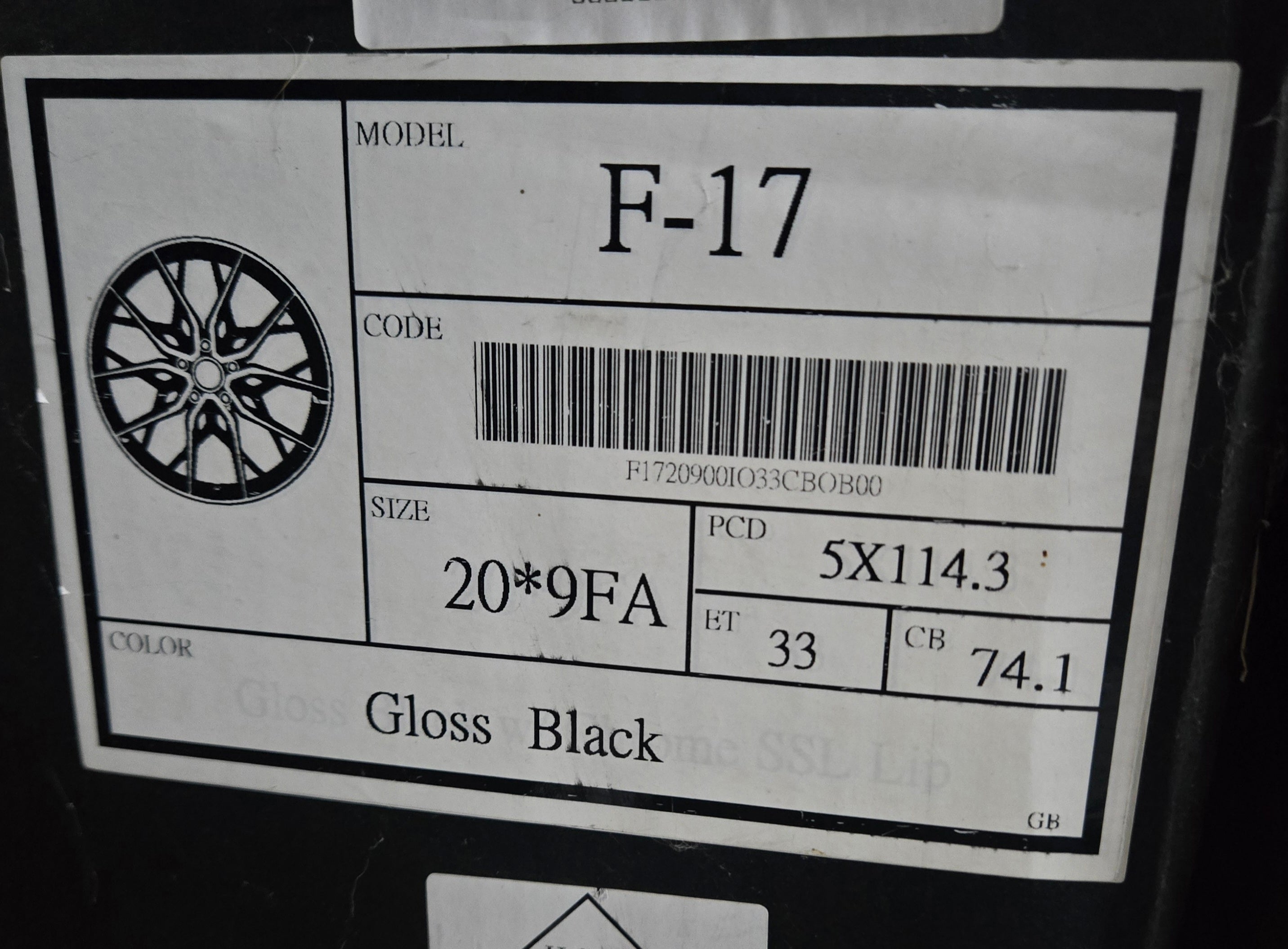 RENNEN F-17 20X9.0 5X114.3 GLOSS BLACK CB74.1 ET33