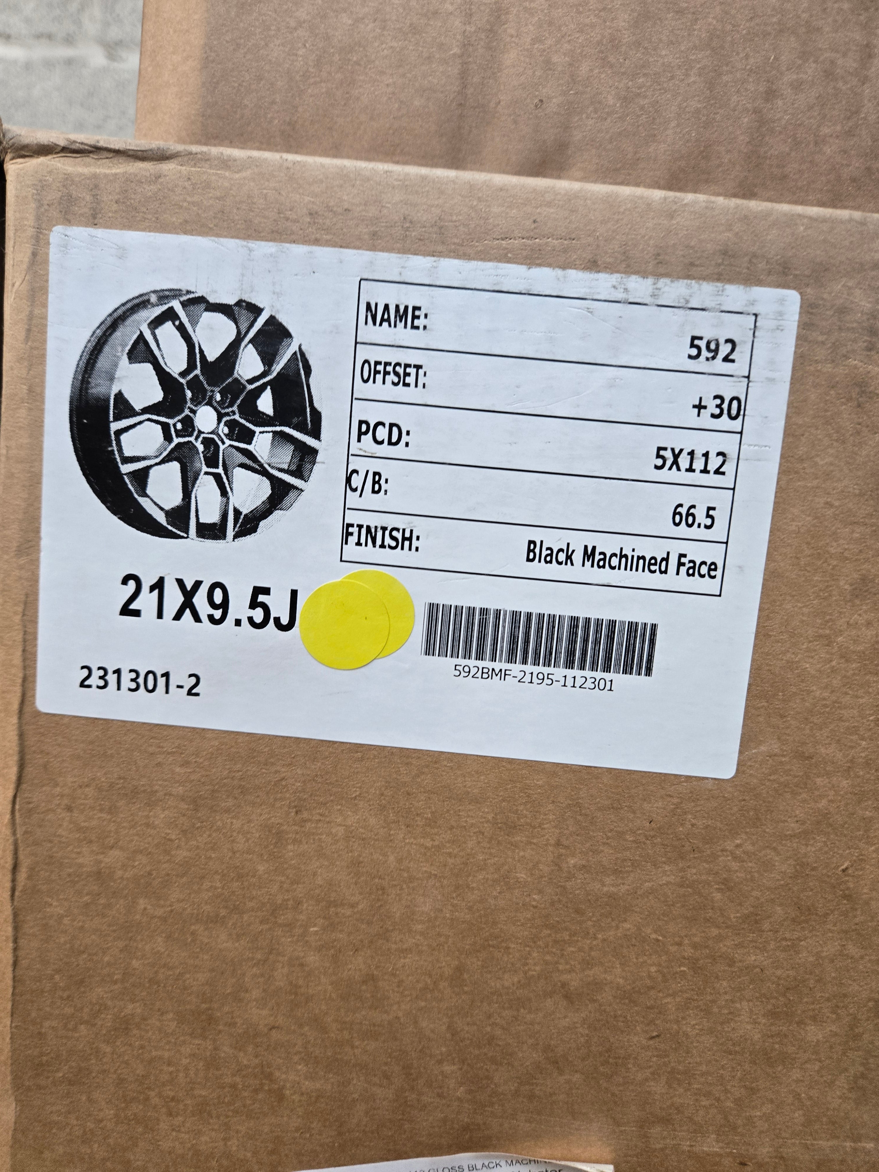 OE-5592 XM 21x9.5 5x112 GLOSS BLACK MACHINED FACE CB66.1 ET30